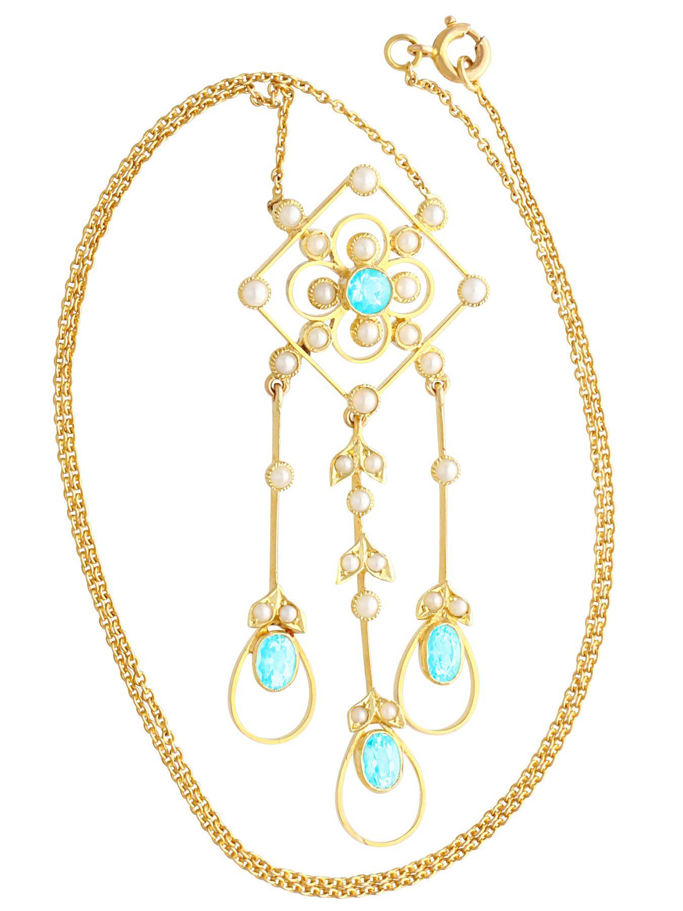 Round Cut Antique 1.15 Carat Aquamarine and Seed Pearl Yellow Gold Pendant For Sale