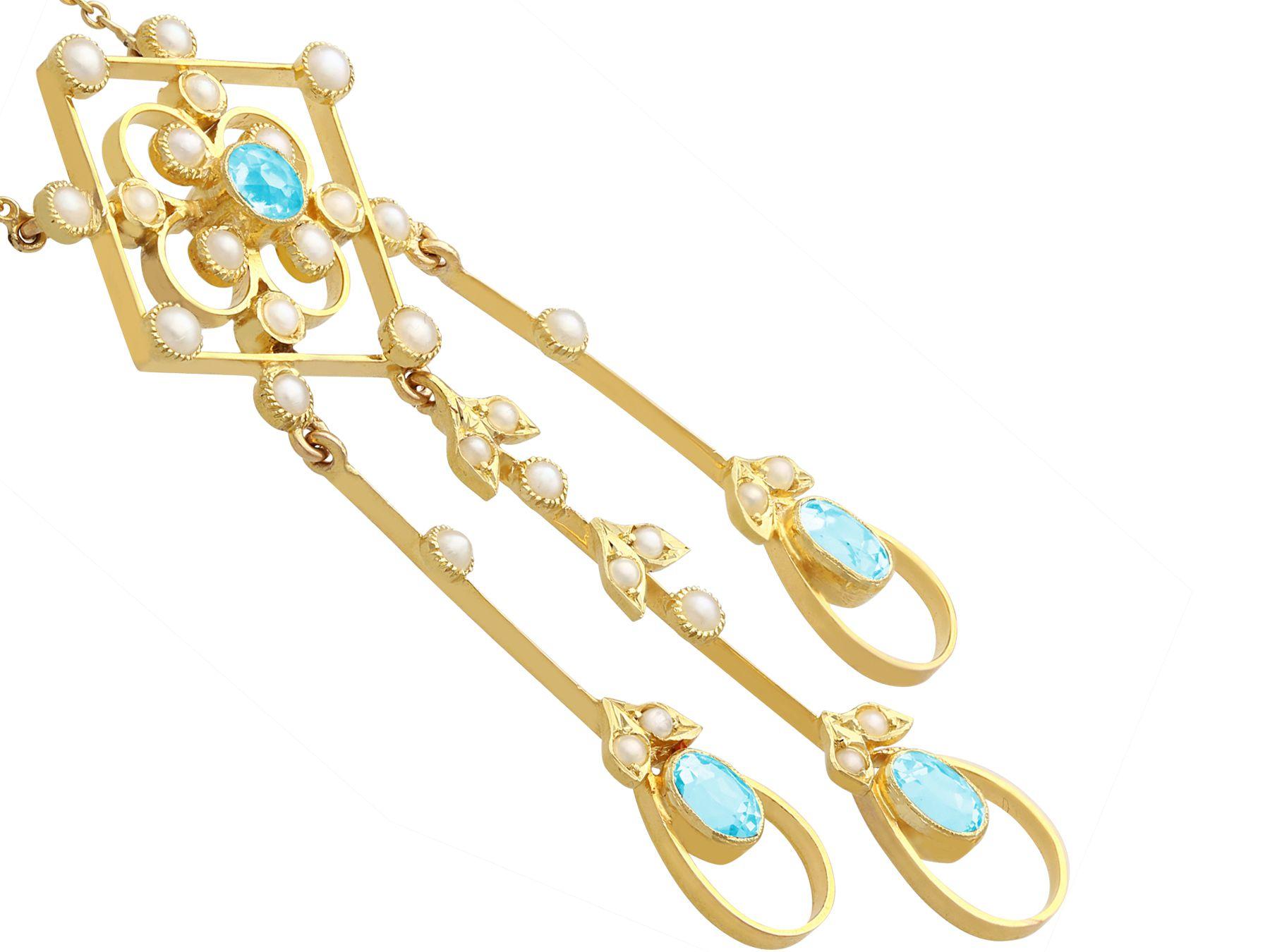 Antique 1.15 Carat Aquamarine and Seed Pearl Yellow Gold Pendant In Excellent Condition For Sale In Jesmond, Newcastle Upon Tyne