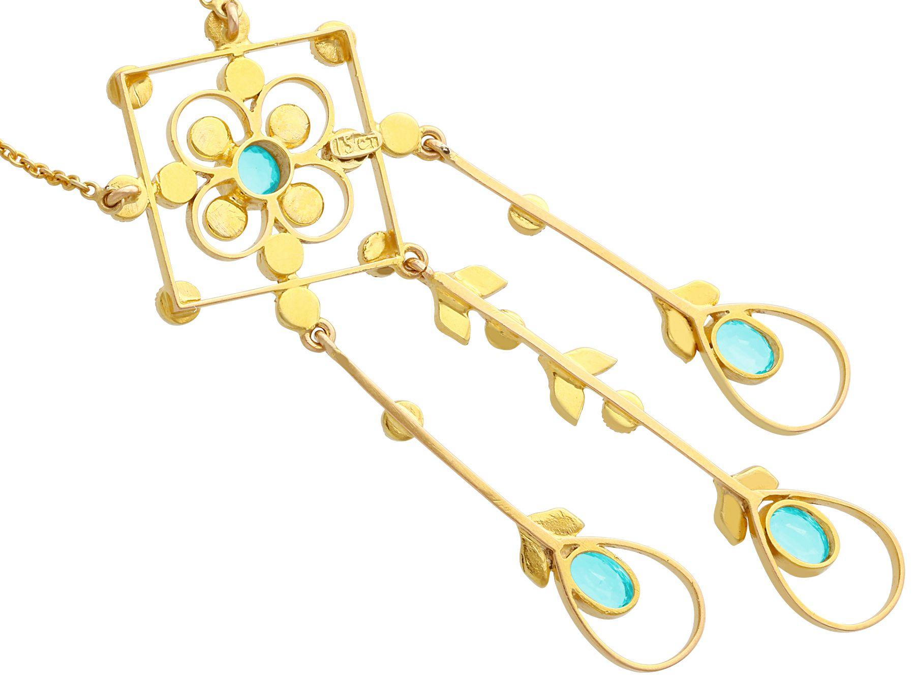 Antique 1.15 Carat Aquamarine and Seed Pearl Yellow Gold Pendant For Sale 1
