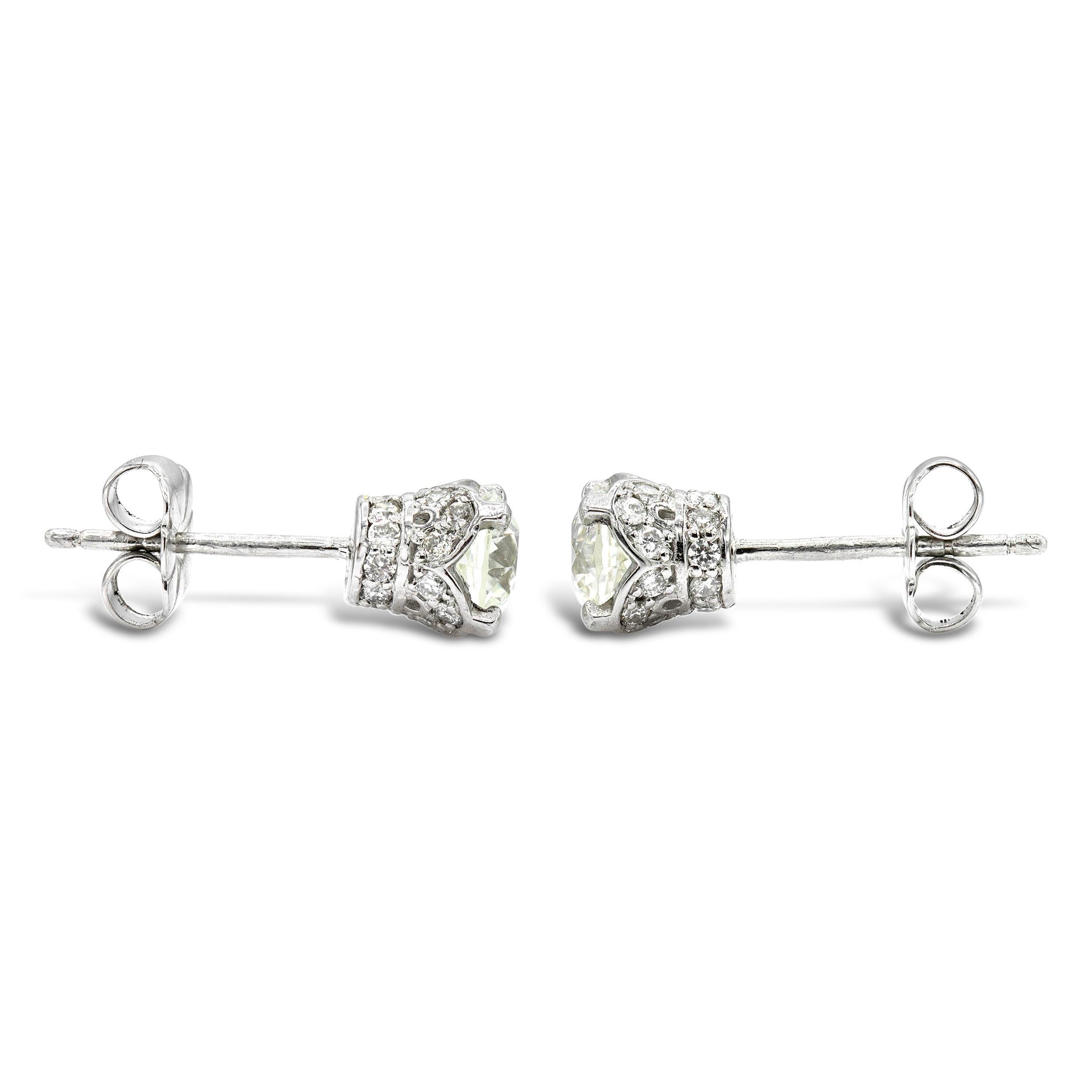 Antique 1.15 ctw Old European Cut Diamond Studs GIA Certified In Good Condition For Sale In New York, NY