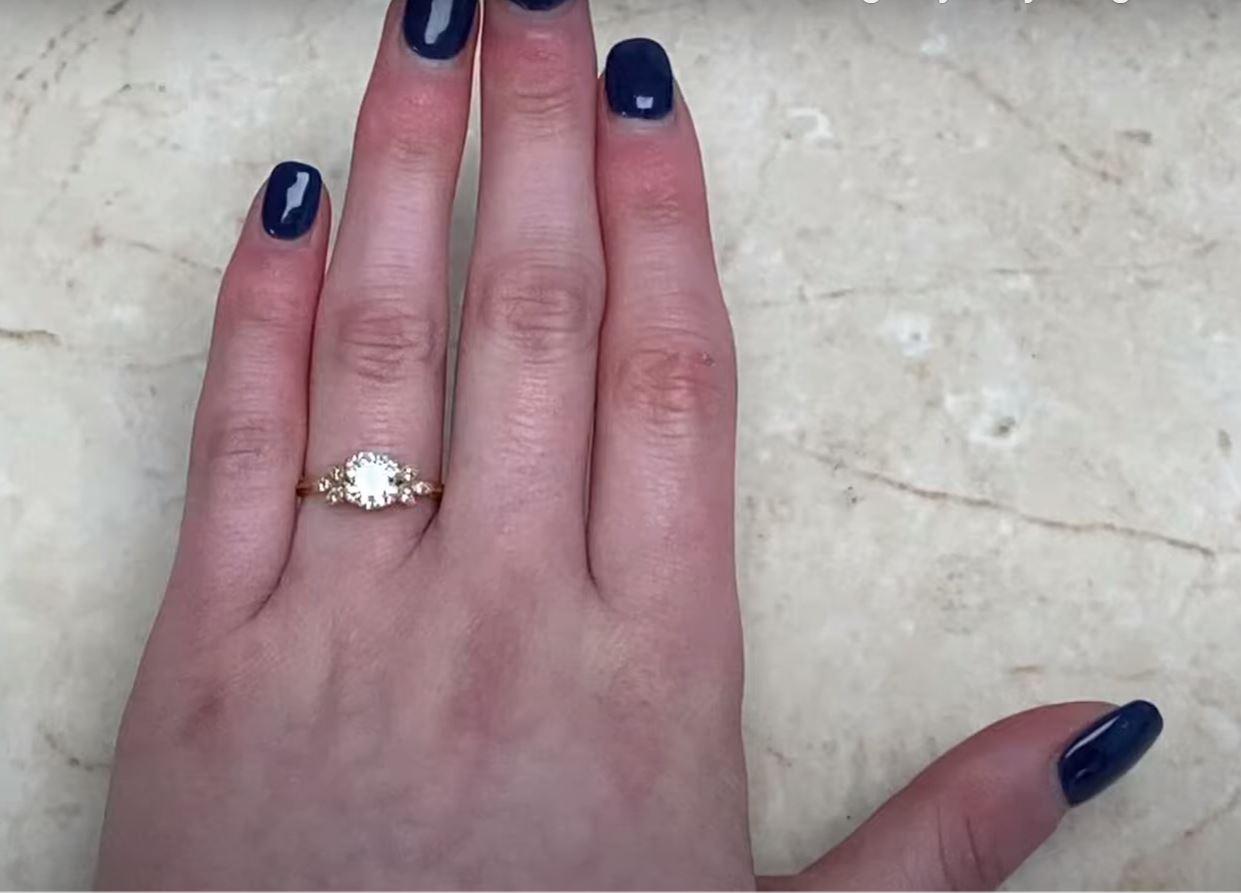 Verlobungsring mit altem europäischem Diamantschliff (ca. 1,10 Karat), 18k Gelbgold im Angebot 1