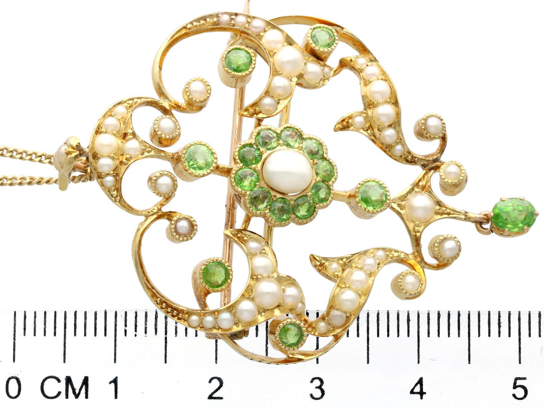 Antique 1.19 Carat Demantoid Garnet and Seed Pearl Yellow Gold Pendant Brooch For Sale 1
