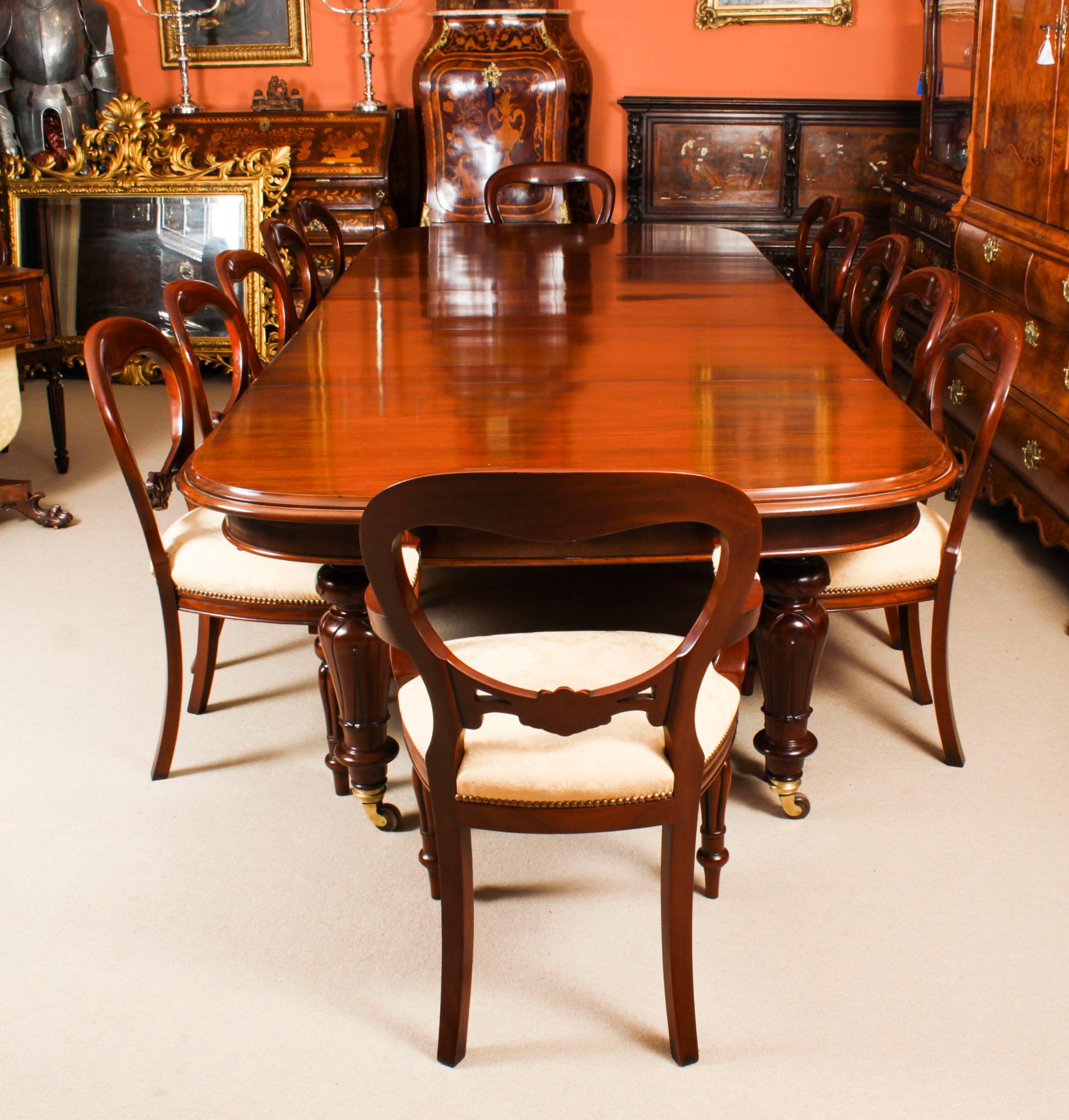 Mid-19th Century Antique Victorian Flame Mahogany D End Extending Dining Table 19th C