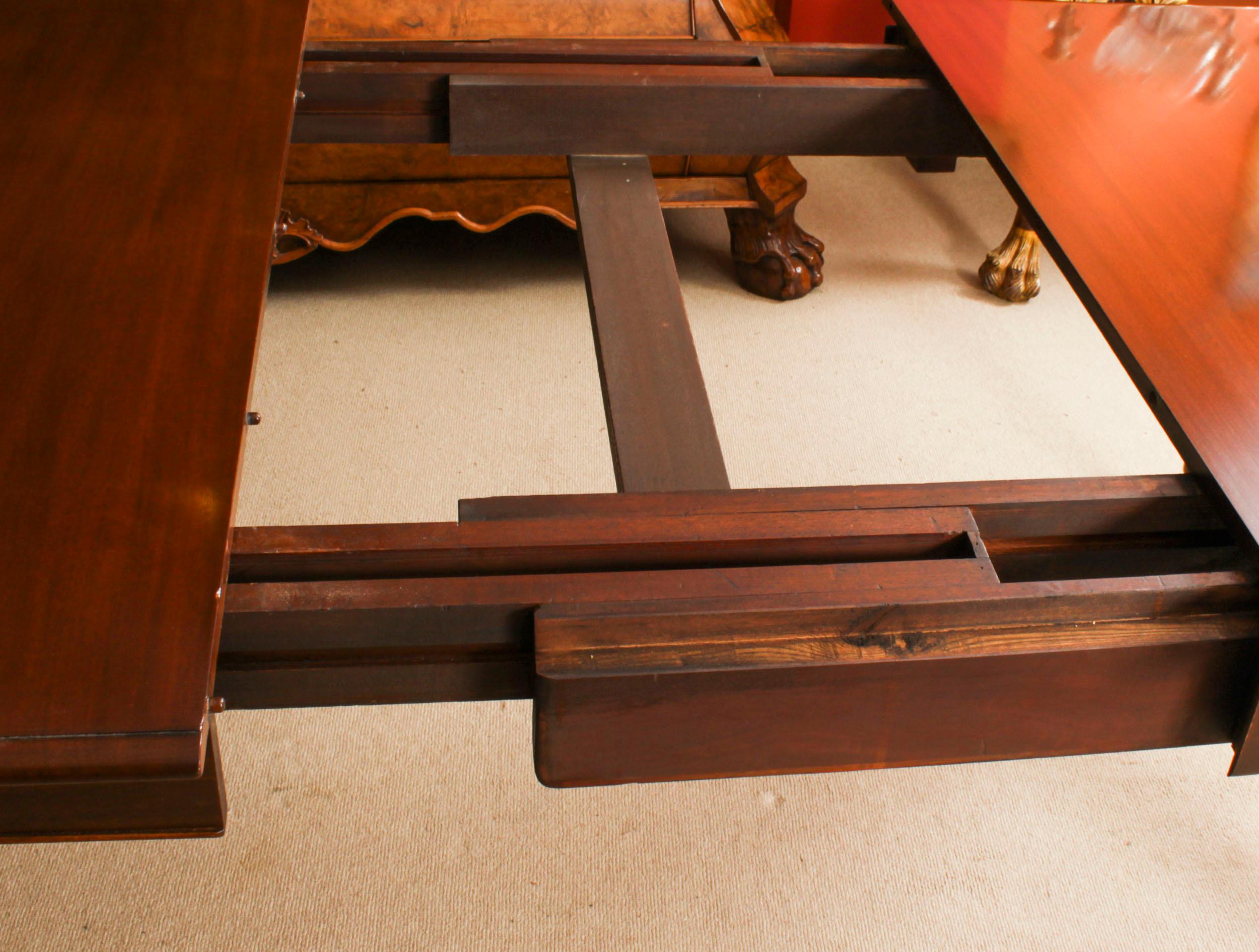 Antique 11ft6
