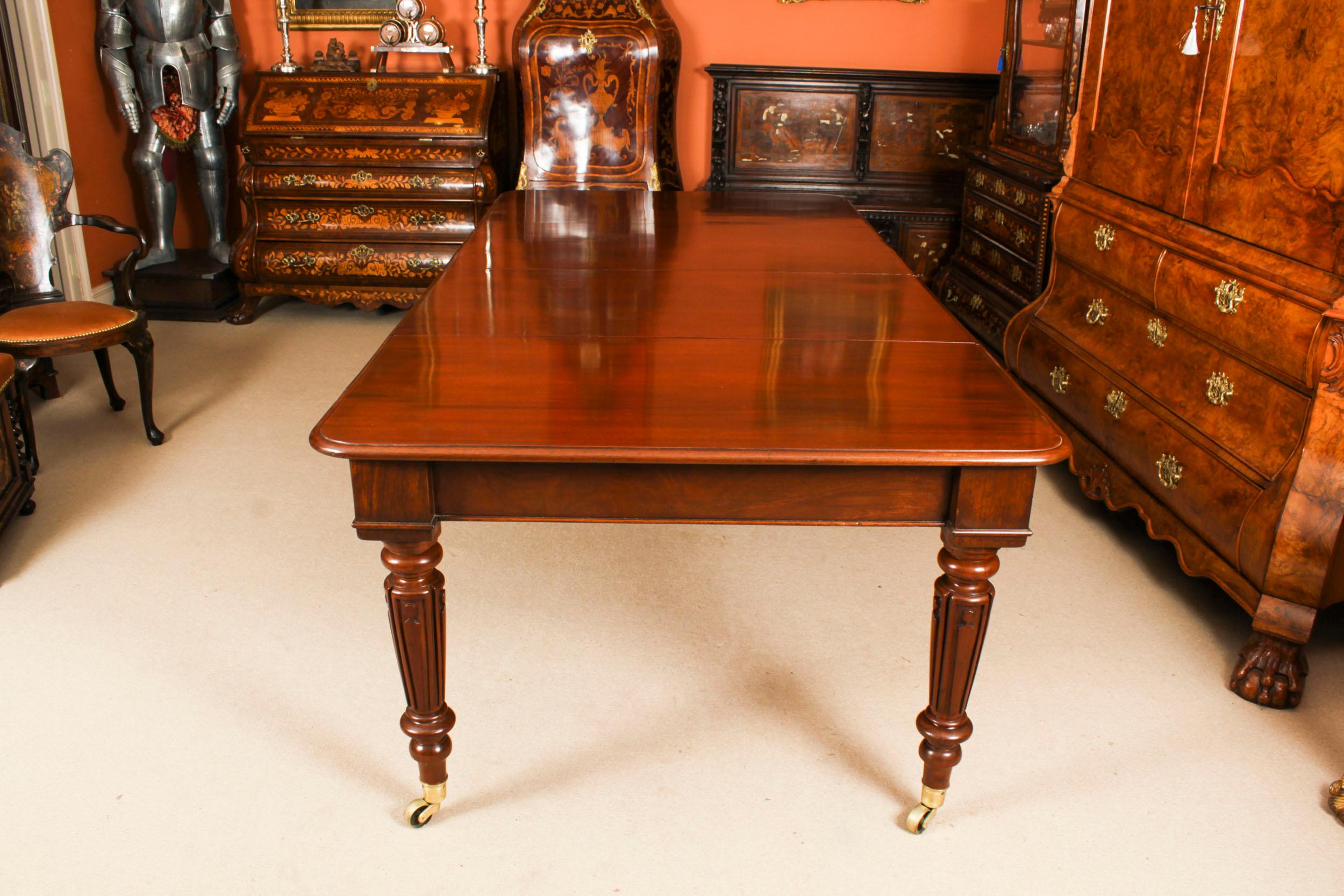 High Victorian Antique 11ft6
