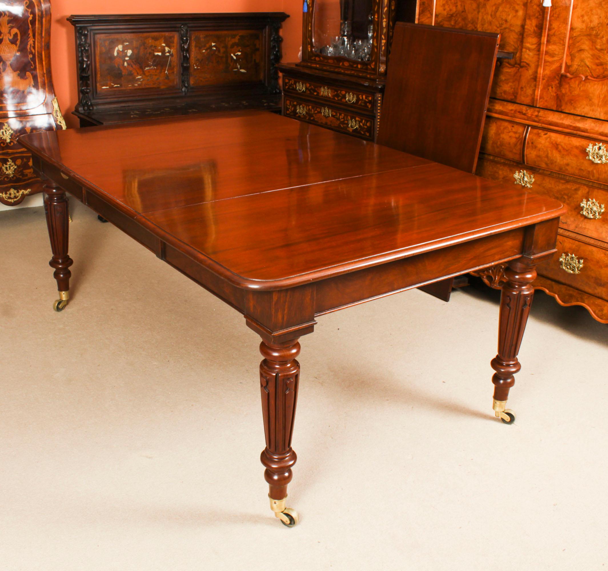 Antique 11ft6