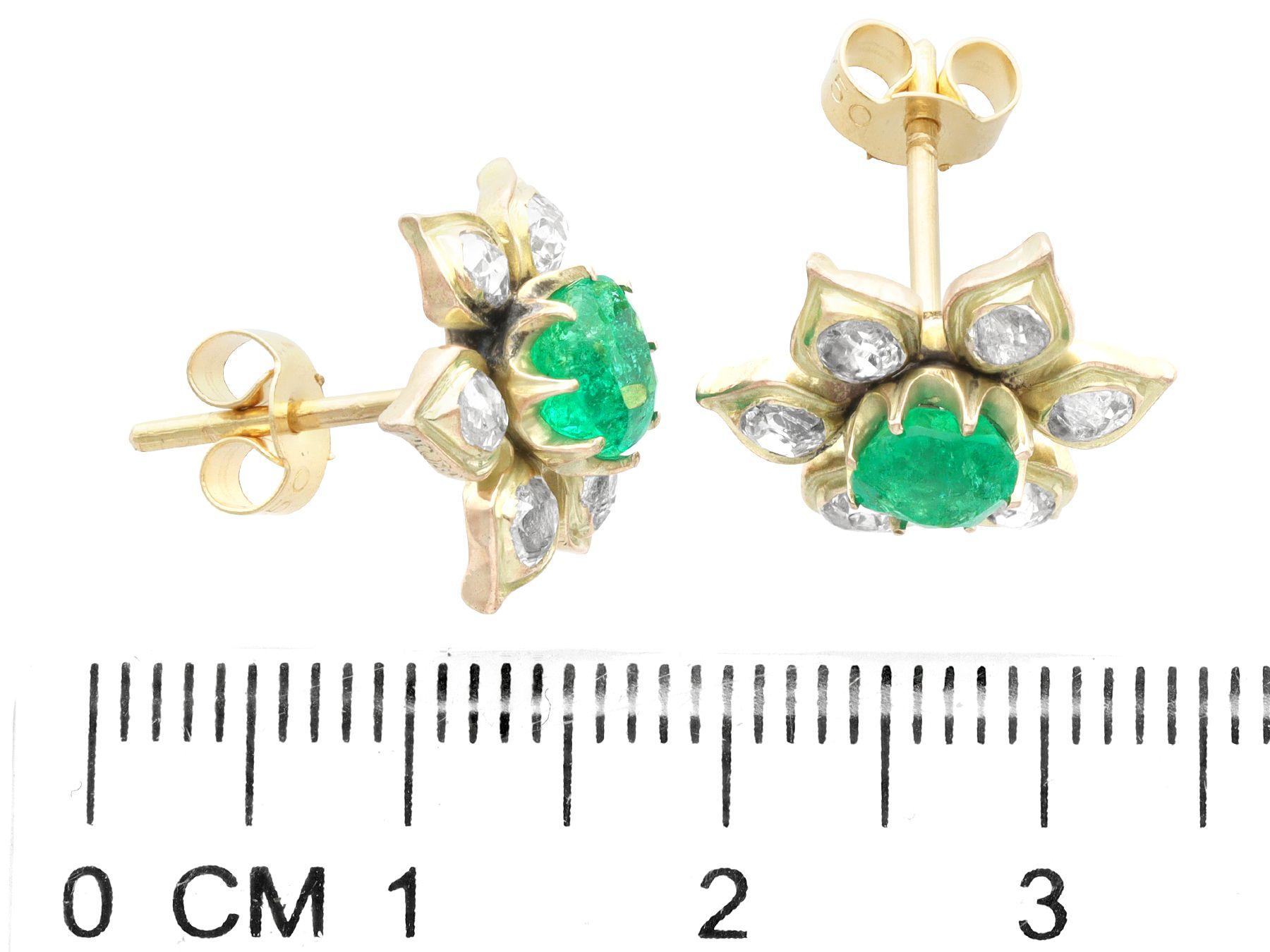 Antique 1.20 Carat Emerald and 1.22 Carat Diamond Yellow Gold Earrings For Sale 2