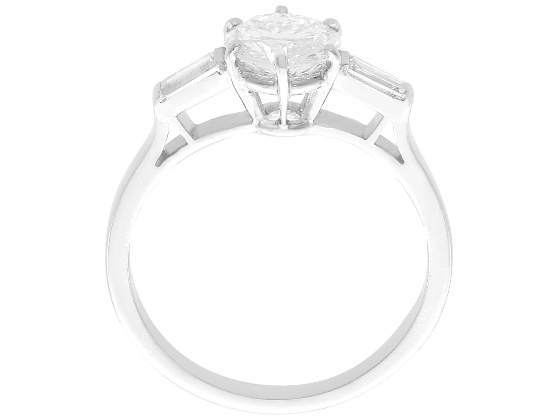 Women's or Men's Antique 1.24 Carat Diamond and Platinum Solitaire Ring For Sale