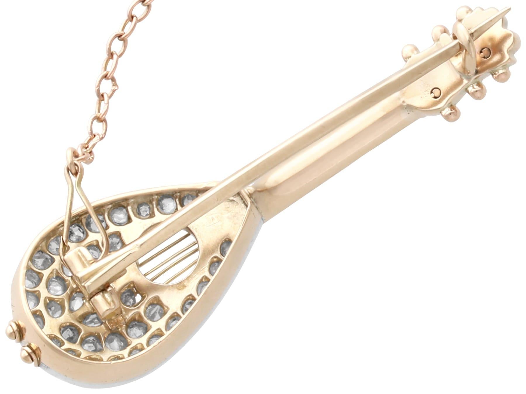 Antica spilla a mandolino in oro giallo 9k e diamanti da 1,25 carati Circa 1890 in vendita 1