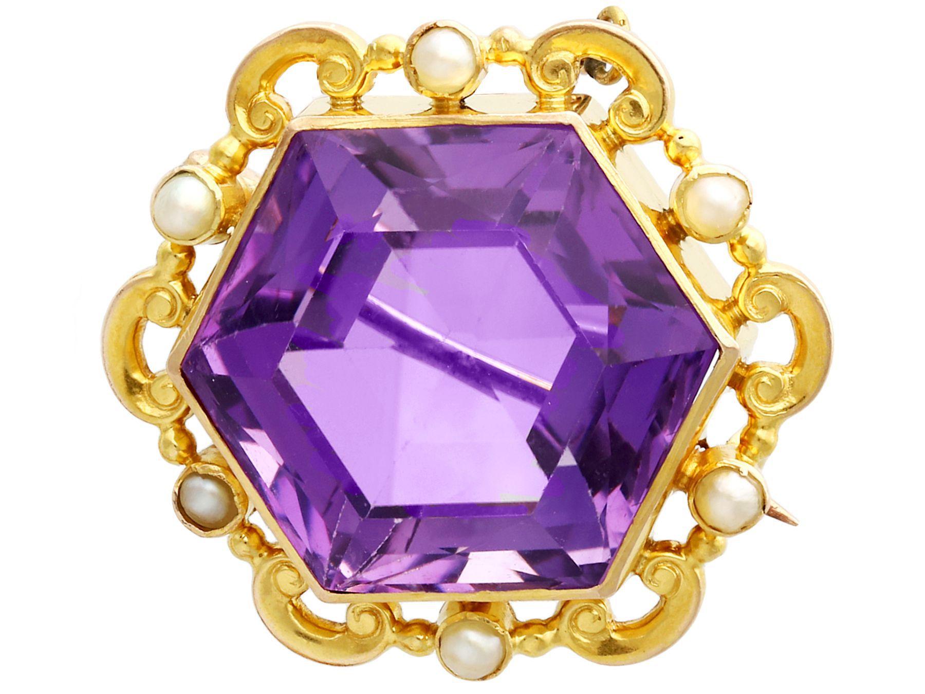 Victorian Antique 12.50 Carat Amethyst and Seed Pearl Yellow Gold Brooch, circa 1890 For Sale