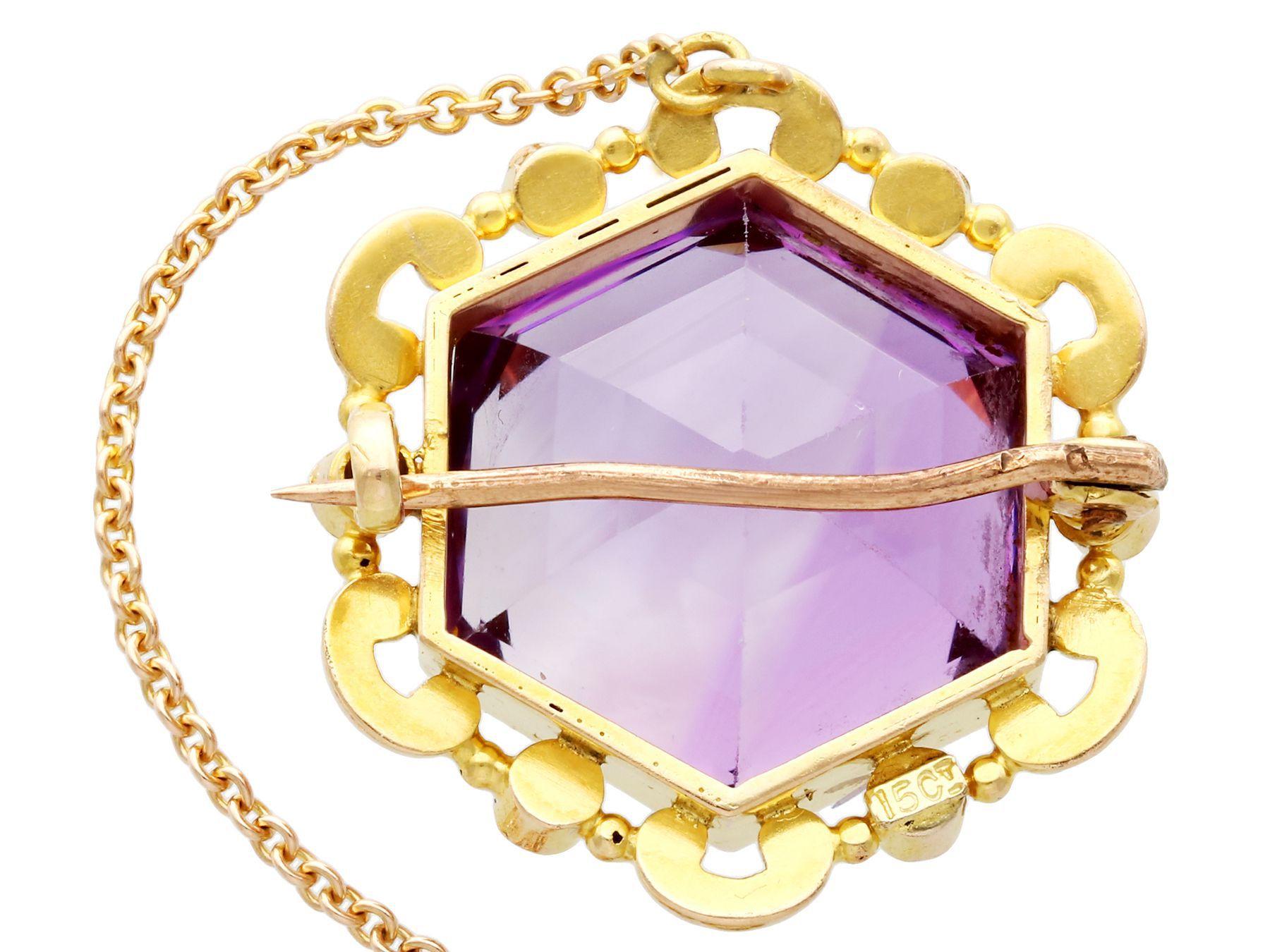 Antique 12.50 Carat Amethyst and Seed Pearl Yellow Gold Brooch, circa 1890 In Excellent Condition For Sale In Jesmond, Newcastle Upon Tyne