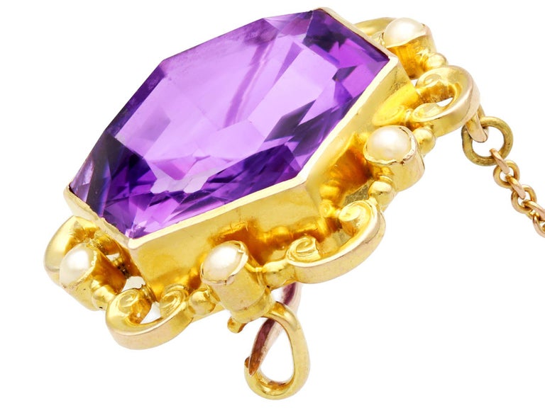 Women's or Men's Antique 12.50 Carat Amethyst and Seed Pearl Yellow Gold Brooch, Circa 1890 For Sale