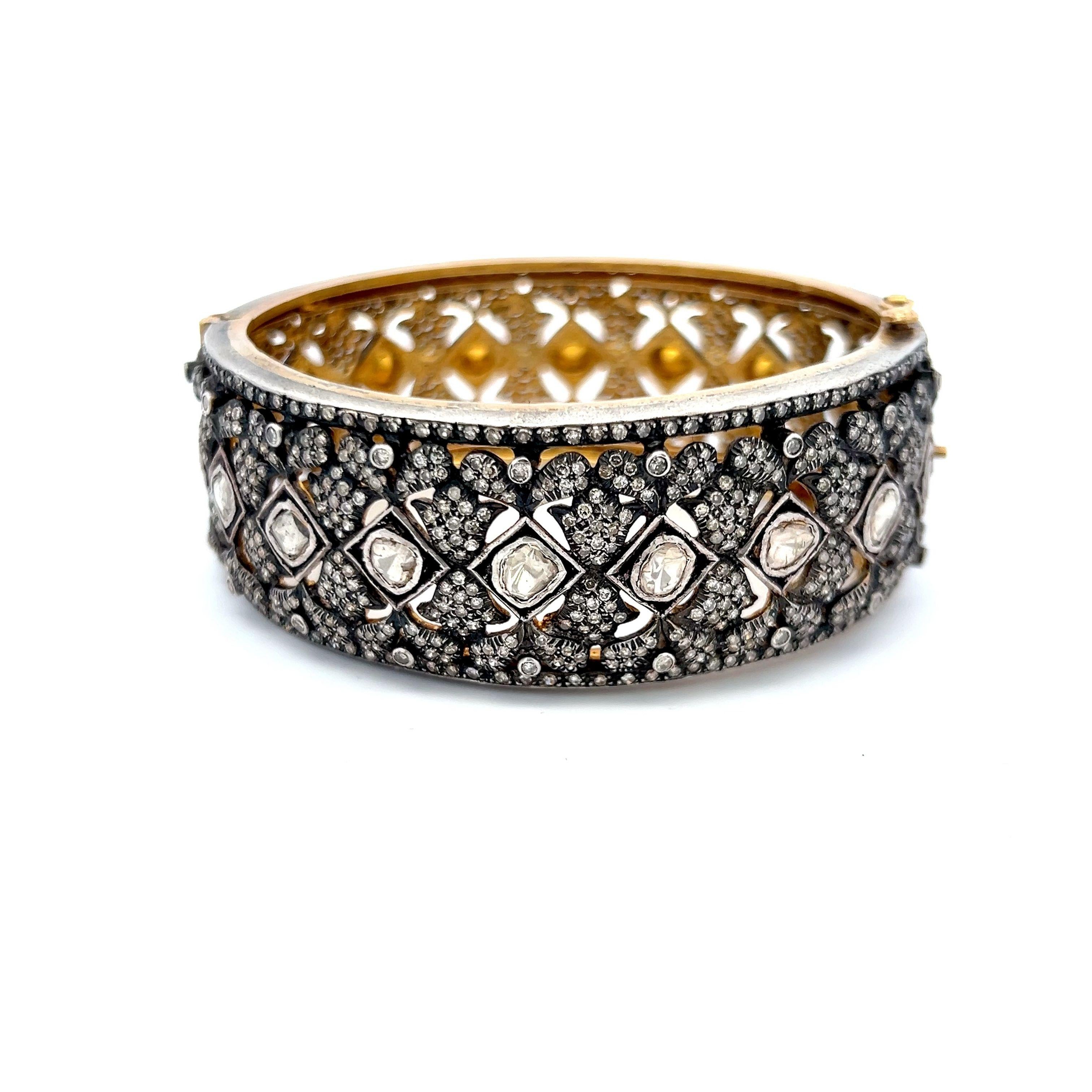 Bracciale antico con diamanti rotondi e rosa da 12,60 carati in oro e argento bicolore In condizioni buone in vendita a New York, NY