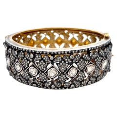 Bracelet ancien en or et argent bicolore avec 12,60 ct de roses et de diamants ronds