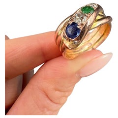 Antiguo Anillo Edwardiano de Zafiro, Diamante y Esmeralda en Oro Rosa 12ct