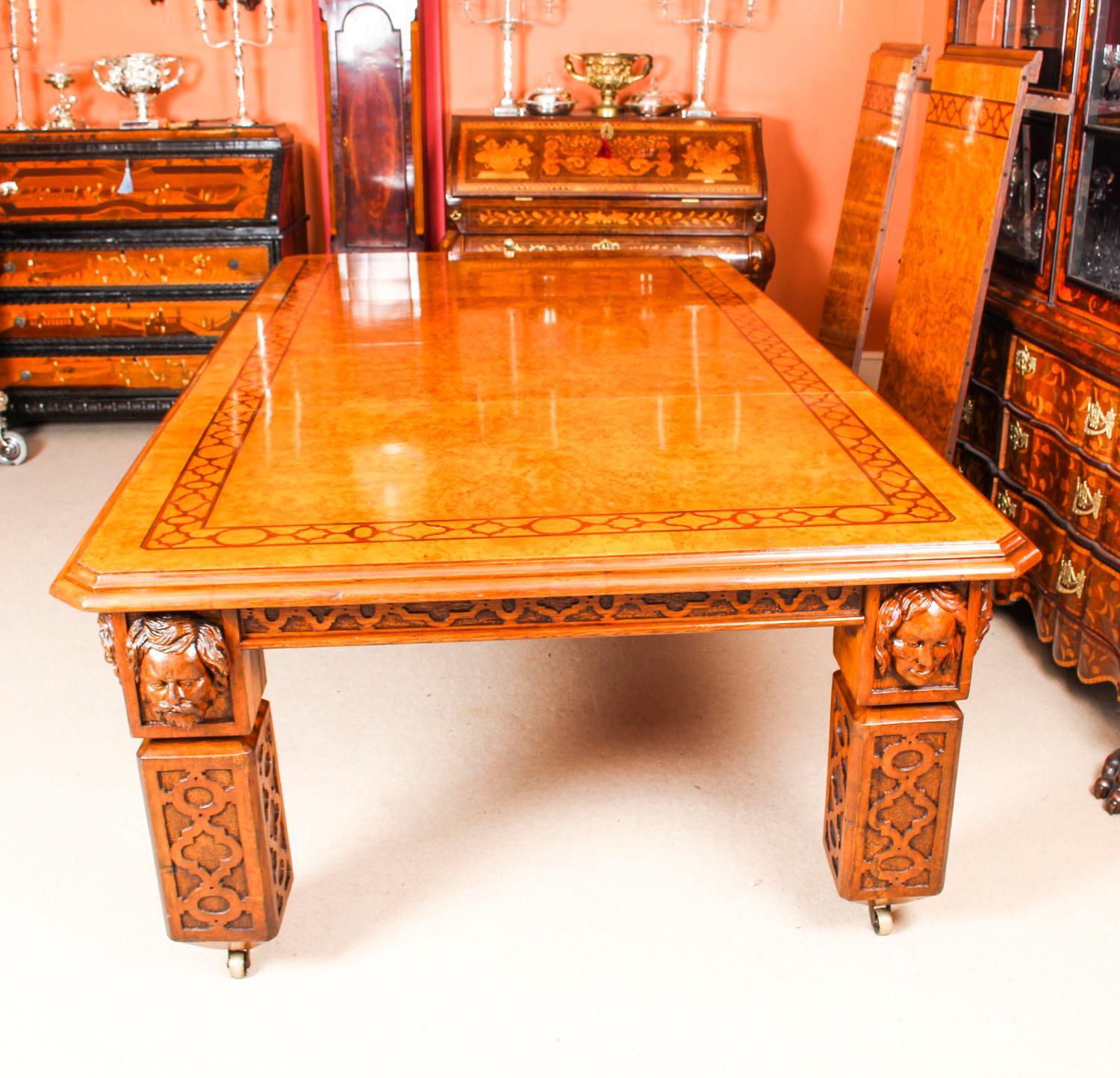 Antique Elizabethan Revival Pollard Oak Extending Dining Table, 19th Century In Good Condition For Sale In London, GB