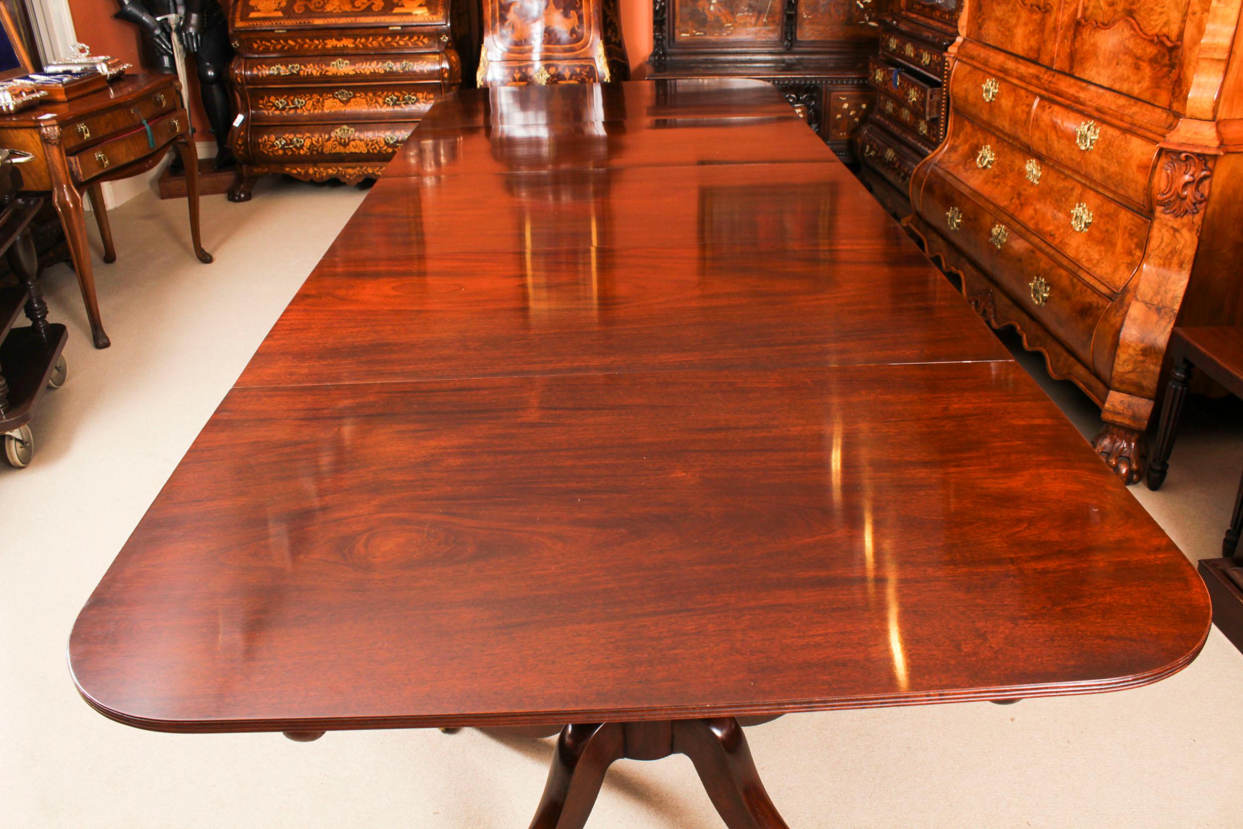 Antique 12ft inch Regency Mahogany Triple Pillar Dining Table c1830 19th C For Sale 1