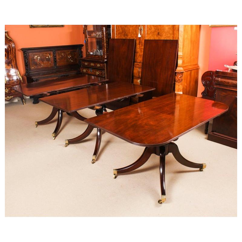 Antique 12ft Regency Mahogany Triple Pillar Dining Table 19th Century 10