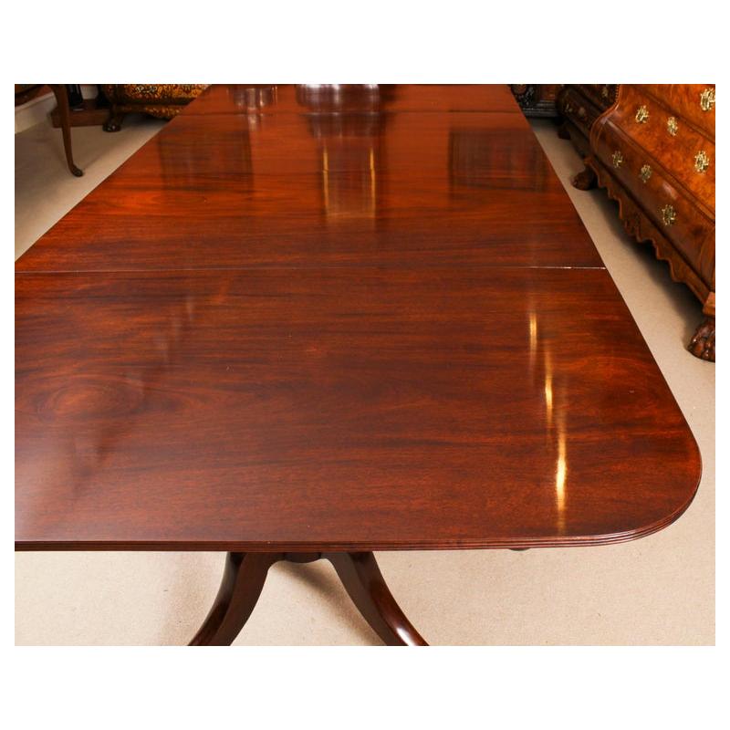 Antique 12ft Regency Mahogany Triple Pillar Dining Table 19th Century 3