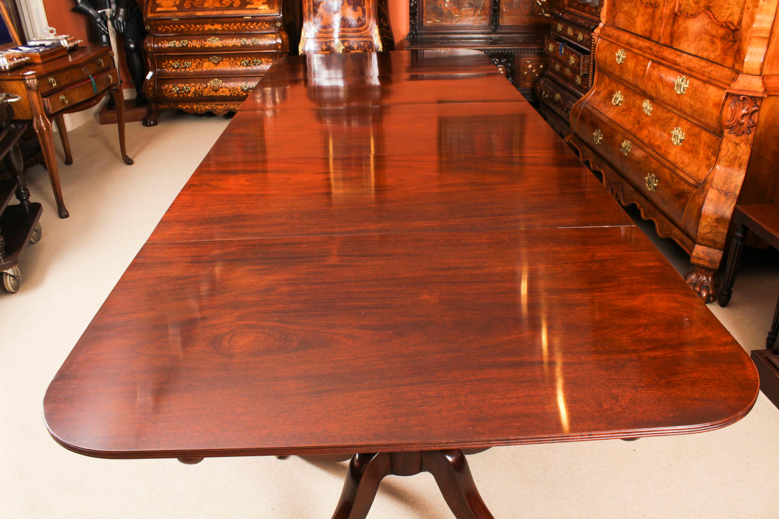 Antique 12ft Regency Mahogany Triple Pillar Dining Table c1830 19th Century For Sale 1