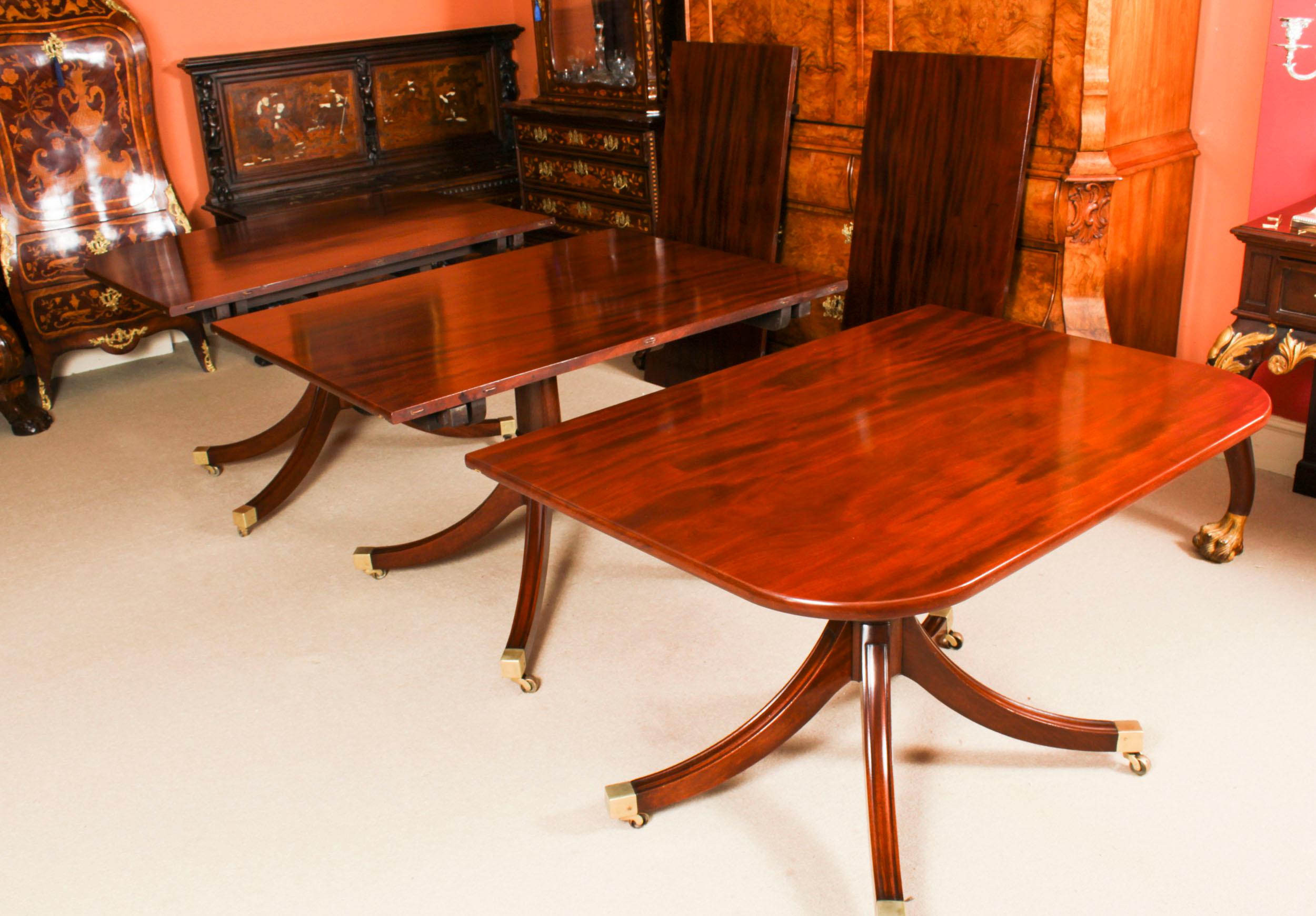 Antique 12ft Regency Triple Pillar Dining Table & 12 Chairs 19th Century For Sale 3