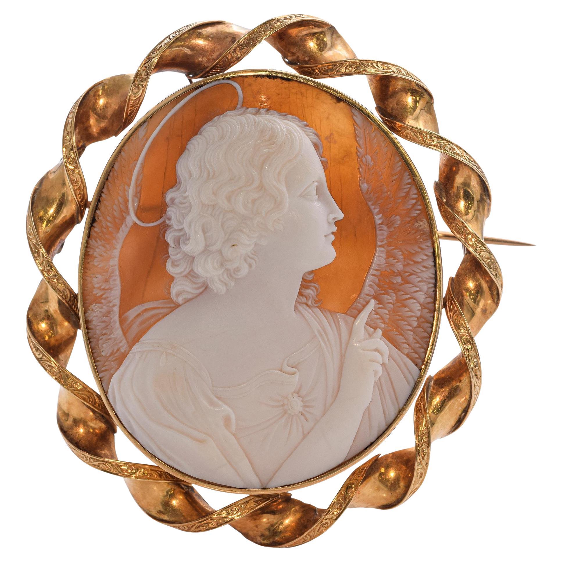 Antique 12k Yellow Gold "Archangel Gabriel" Cameo Brooch