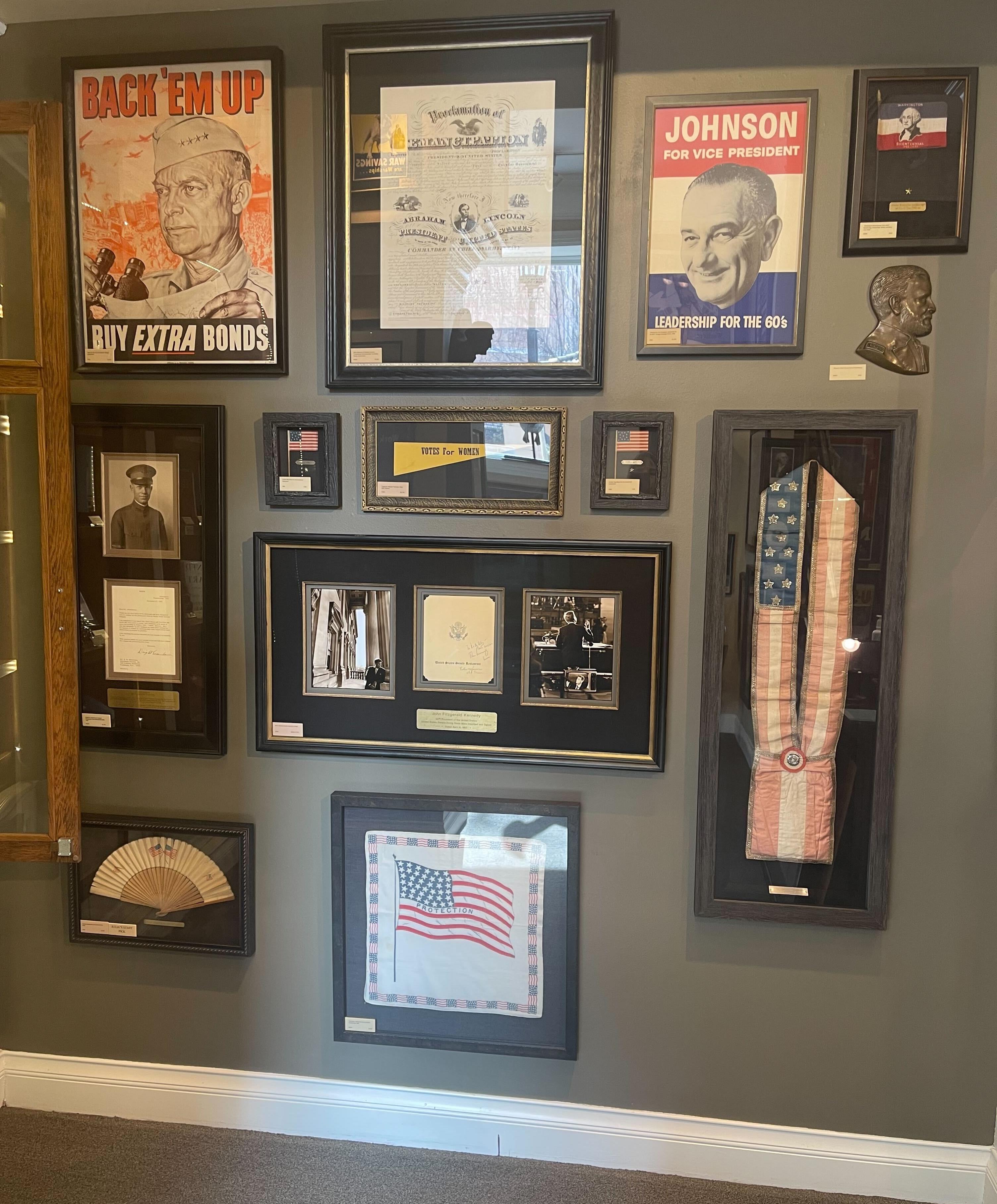 Coton Écharpe patriotique antique à 13 étoiles de Louis E. Stilz & Bros., fin du 19e siècle en vente