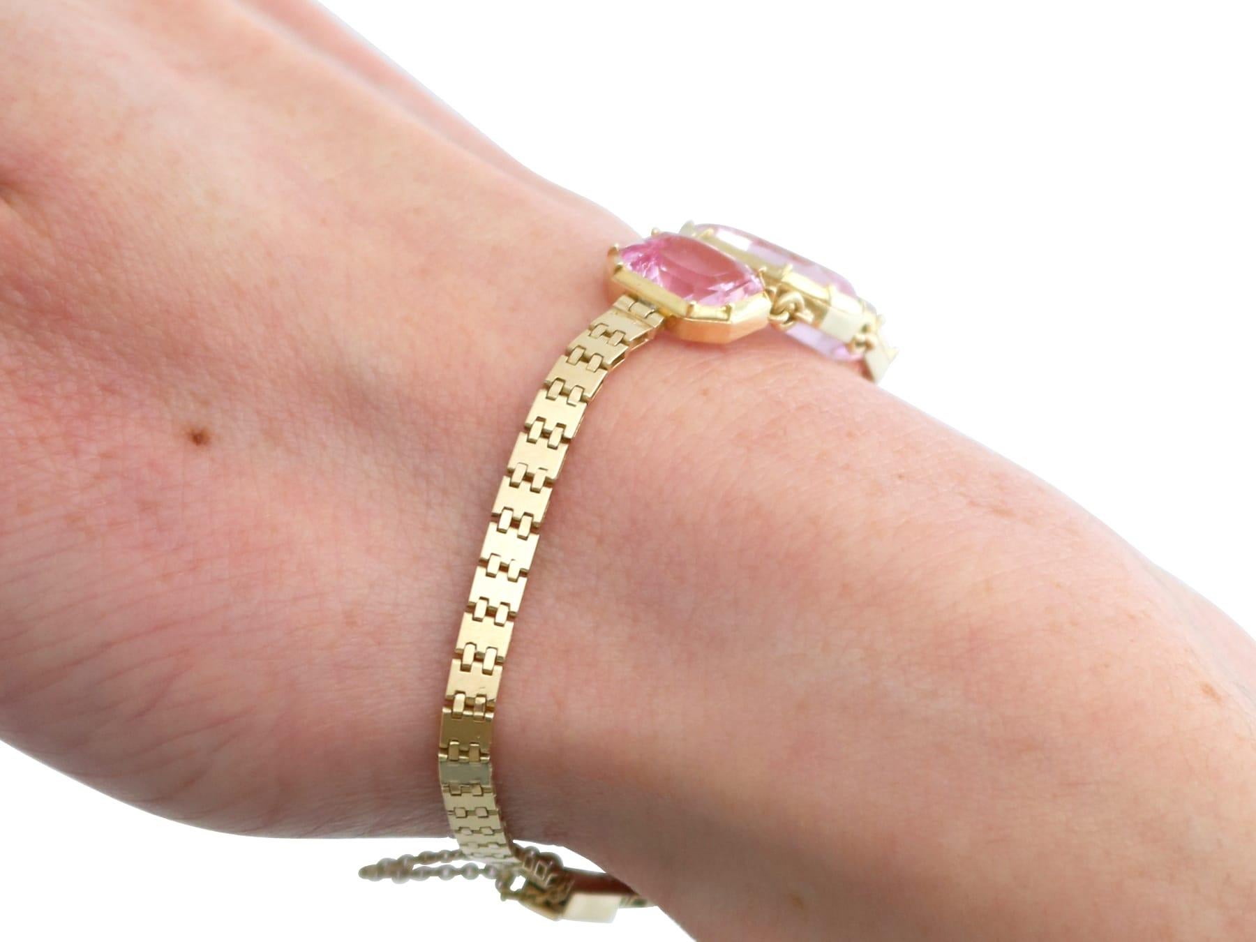Antique 13.20Ct Pink Topaz and 18k Yellow Gold Bracelet Circa 1840 For Sale 5