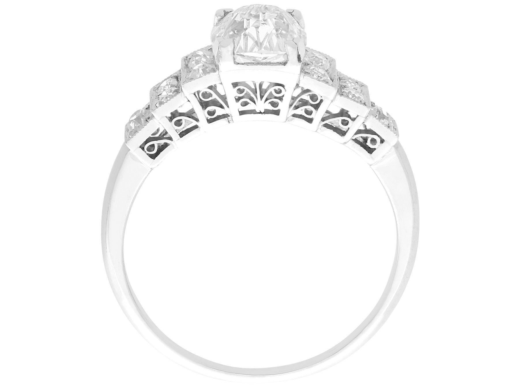 Women's or Men's Antique 1.33 Carat Diamond and Platinum Engagement Ring For Sale