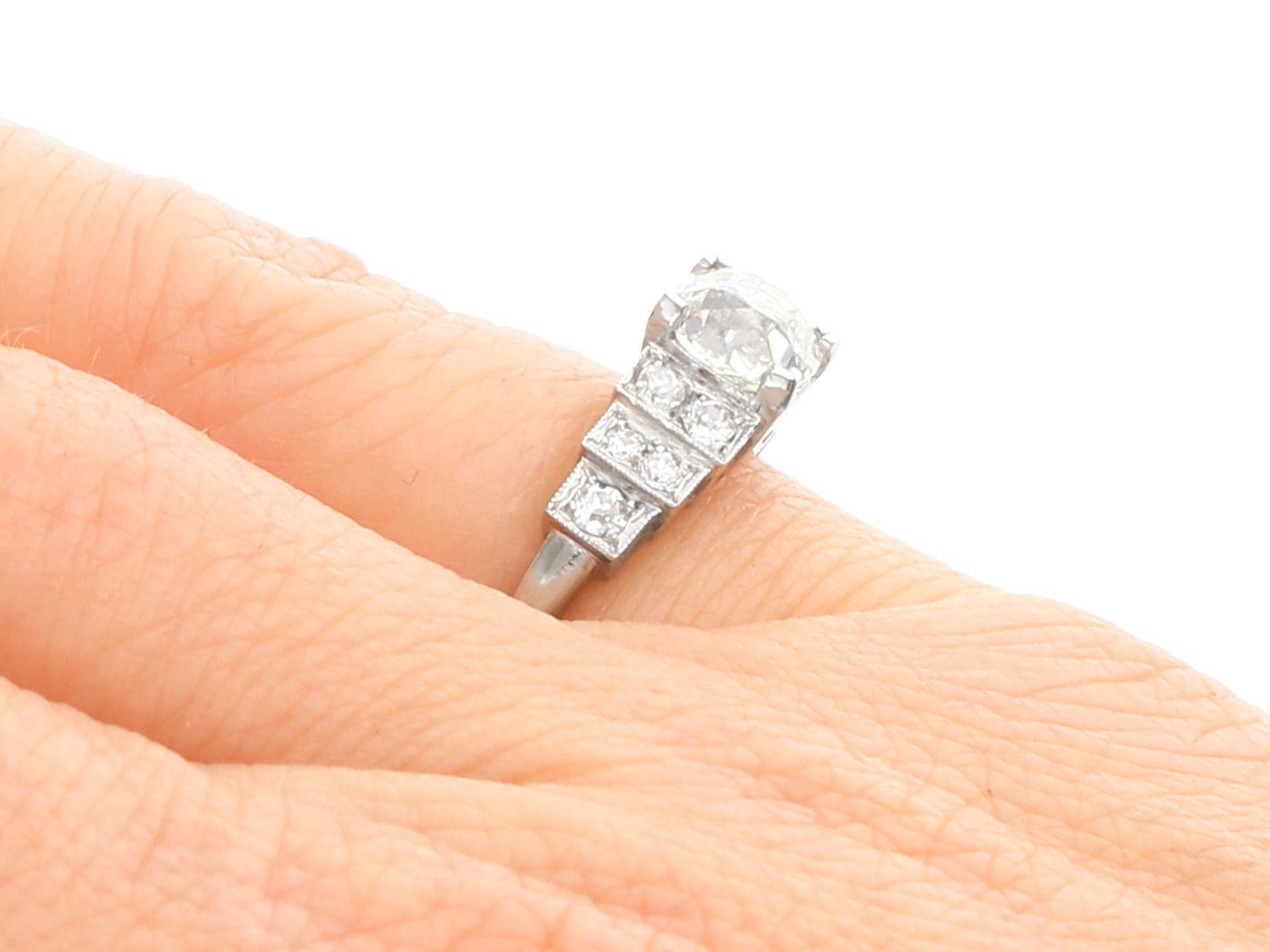 Antique 1.33 Carat Diamond and Platinum Engagement Ring For Sale 2