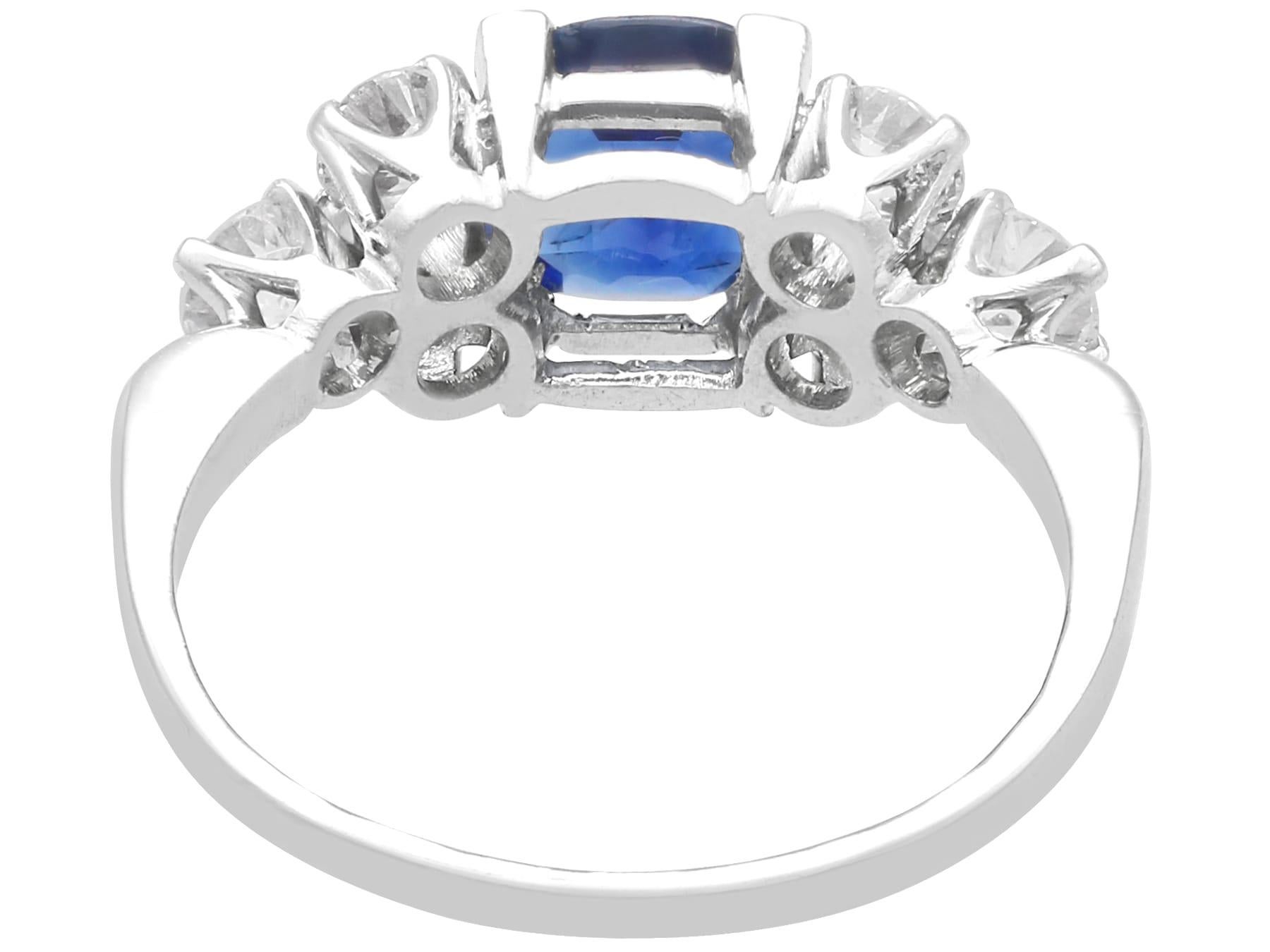 Zafiro antiguo de 1,35 quilates y diamante de 0,90 quilates, anillo de platino Circa 1935 en Excelente estado para la venta en Jesmond, Newcastle Upon Tyne