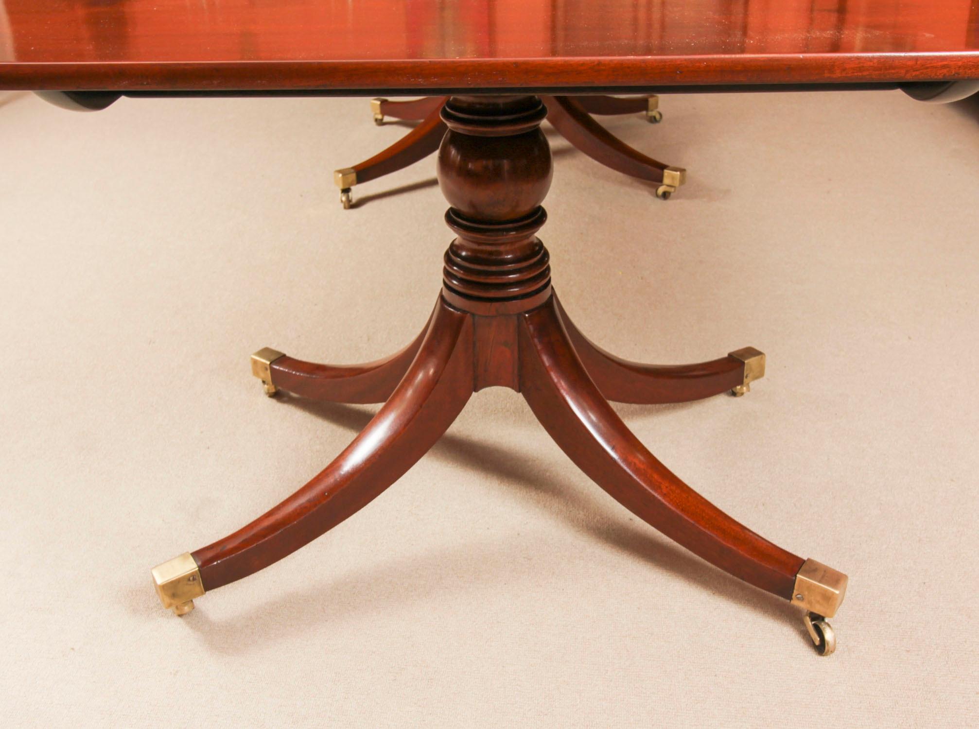 Ancienne table de salle à manger à trois piliers George IV Regency 13ft C1830 19ème siècle en vente 9
