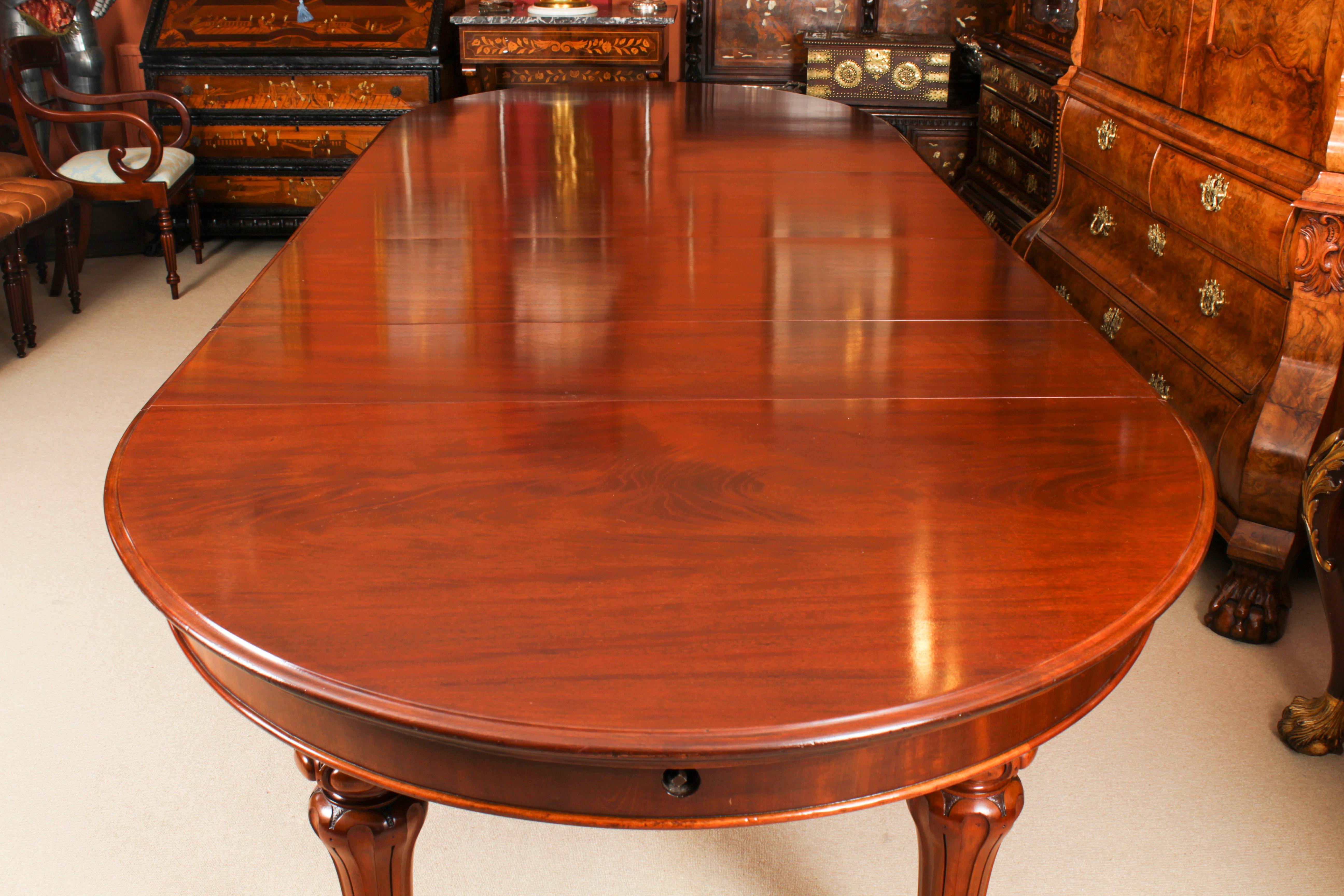 Antique 13ft William IV Dining Table & 12 Dining Chairs 19th C In Good Condition In London, GB