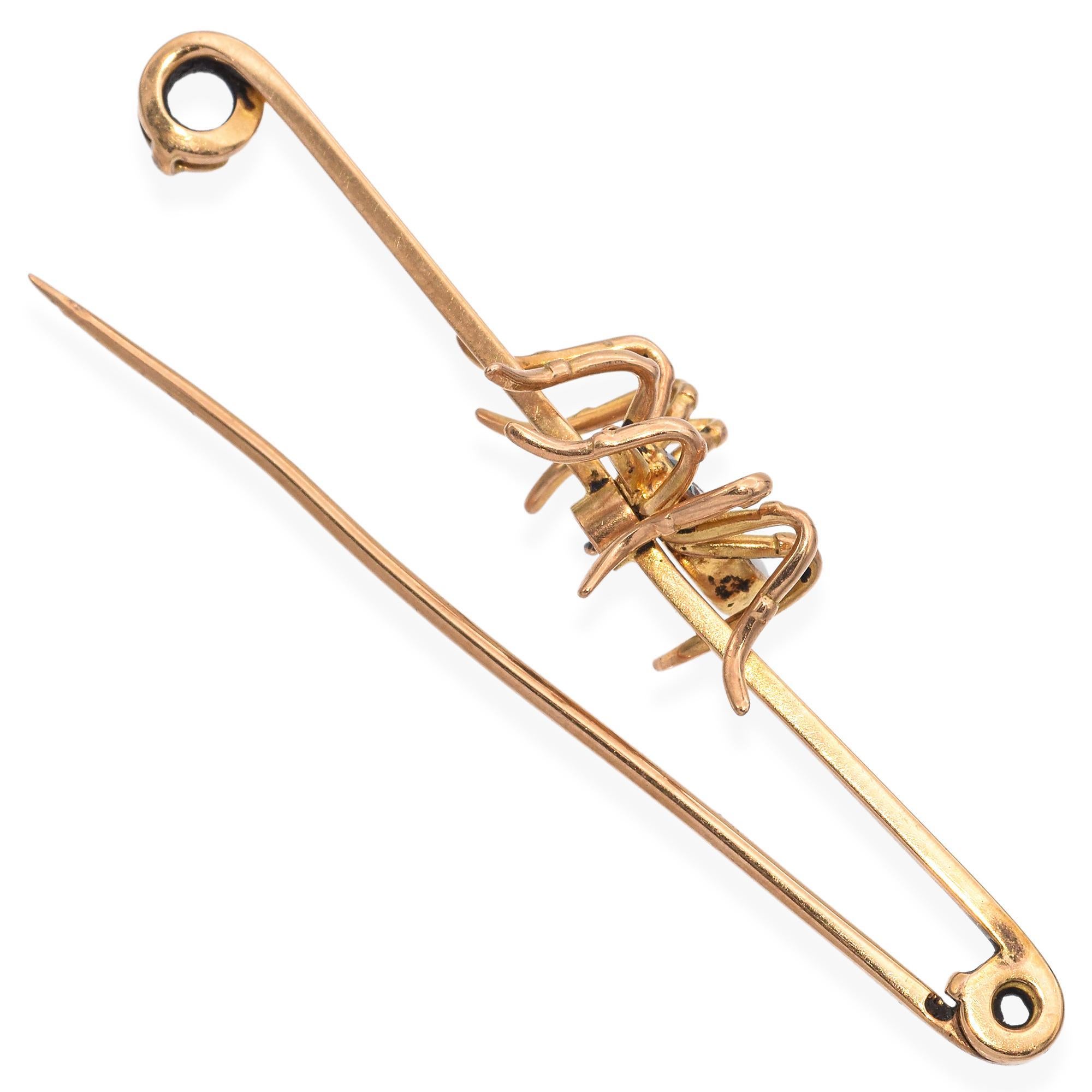 Antique 13K Rose Gold Mother of Pearl & Green Garnet Spider Bar Pin Brooch In Good Condition For Sale In New York, NY