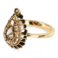 Bague ancienne en or jaune 13k avec diamant taillé en Polki