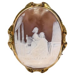 Antique 13k Yellow Gold Raphael Shell Cameo Brooch