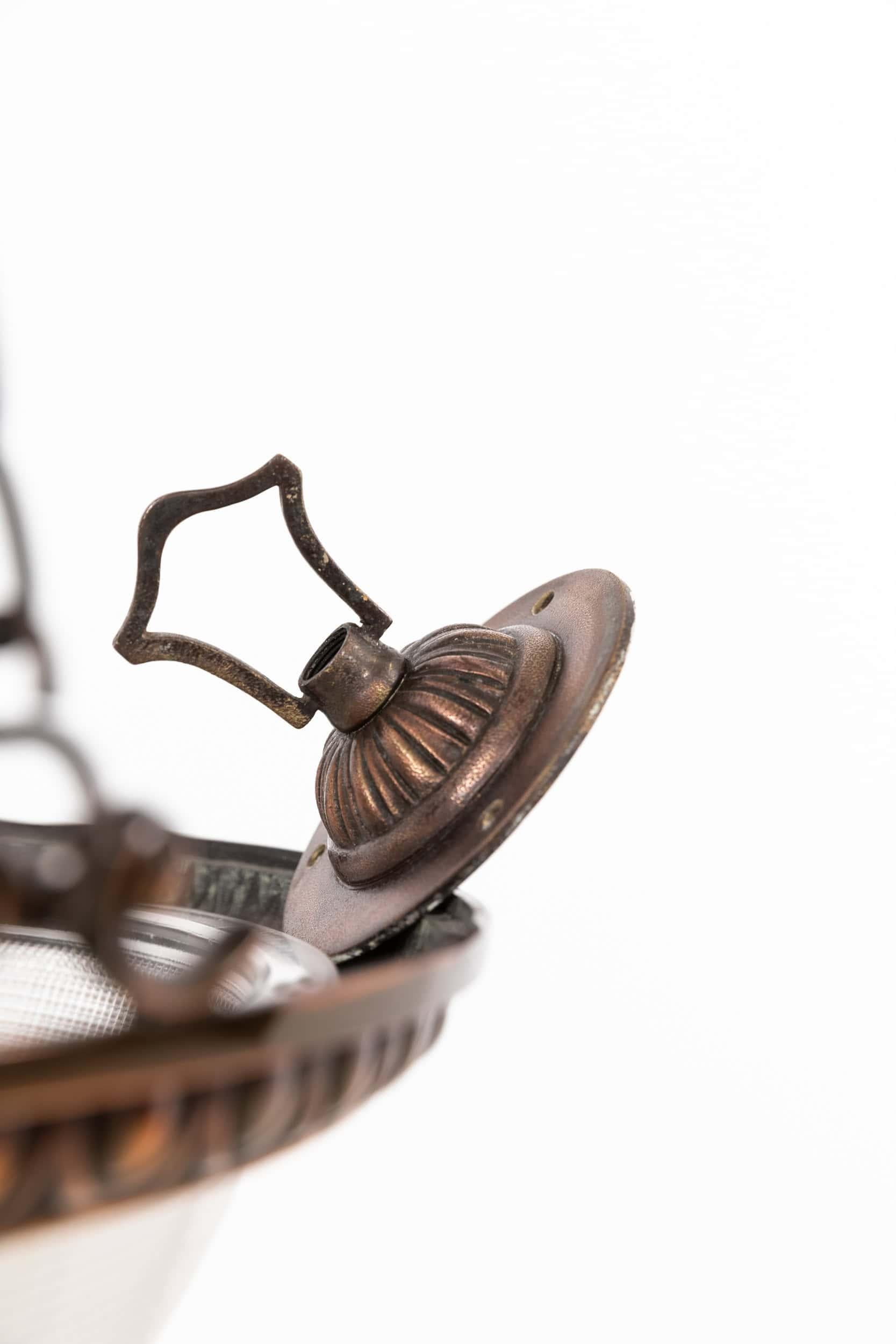 Pressato Antico Plafonnier di vetro prismatico con ciotola di Holophane da 14