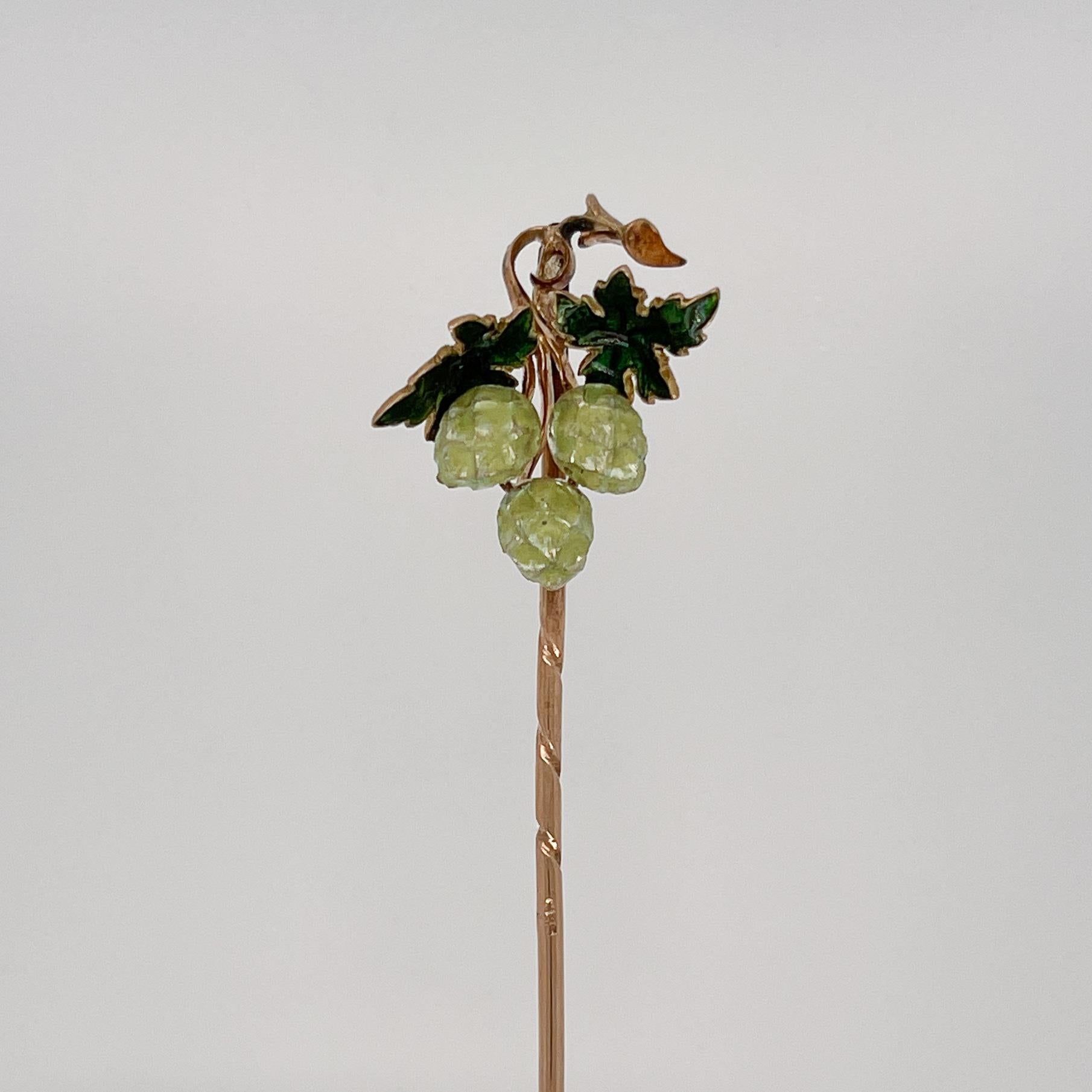 Antike antike 14 Karat Gold und emaillierte Hop Seed oder Blume Anstecknadel (Edwardian) im Angebot