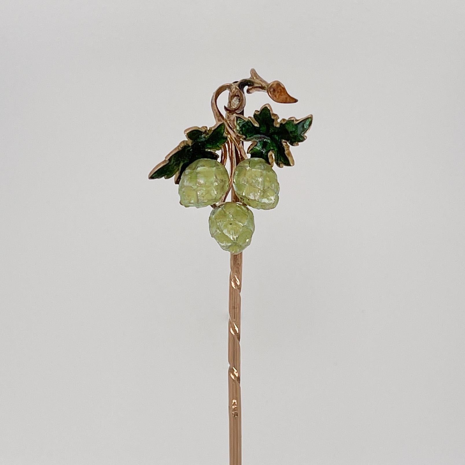 Antike antike 14 Karat Gold und emaillierte Hop Seed oder Blume Anstecknadel im Zustand „Gut“ im Angebot in Philadelphia, PA