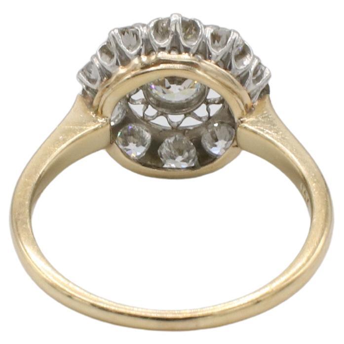 Antiker 14 Karat Gold Alt Europäischer Schliff Natürlicher Diamant Filigraner Cluster Ring (Art déco) im Angebot