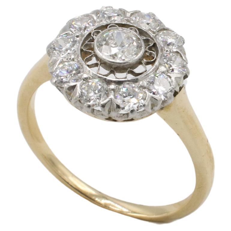 Antiker 14 Karat Gold Alt Europäischer Schliff Natürlicher Diamant Filigraner Cluster Ring (Alteuropäischer Schliff) im Angebot
