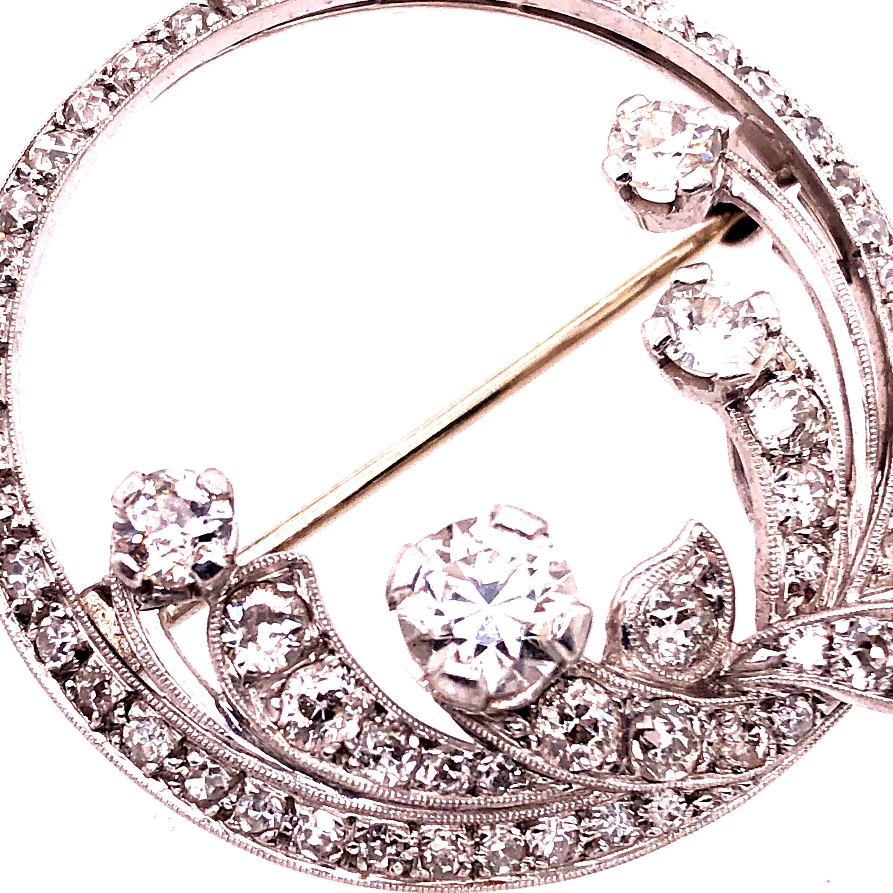 Antique 14 Karat Pin or Brooch in White Gold Diamond Circle For Sale 2