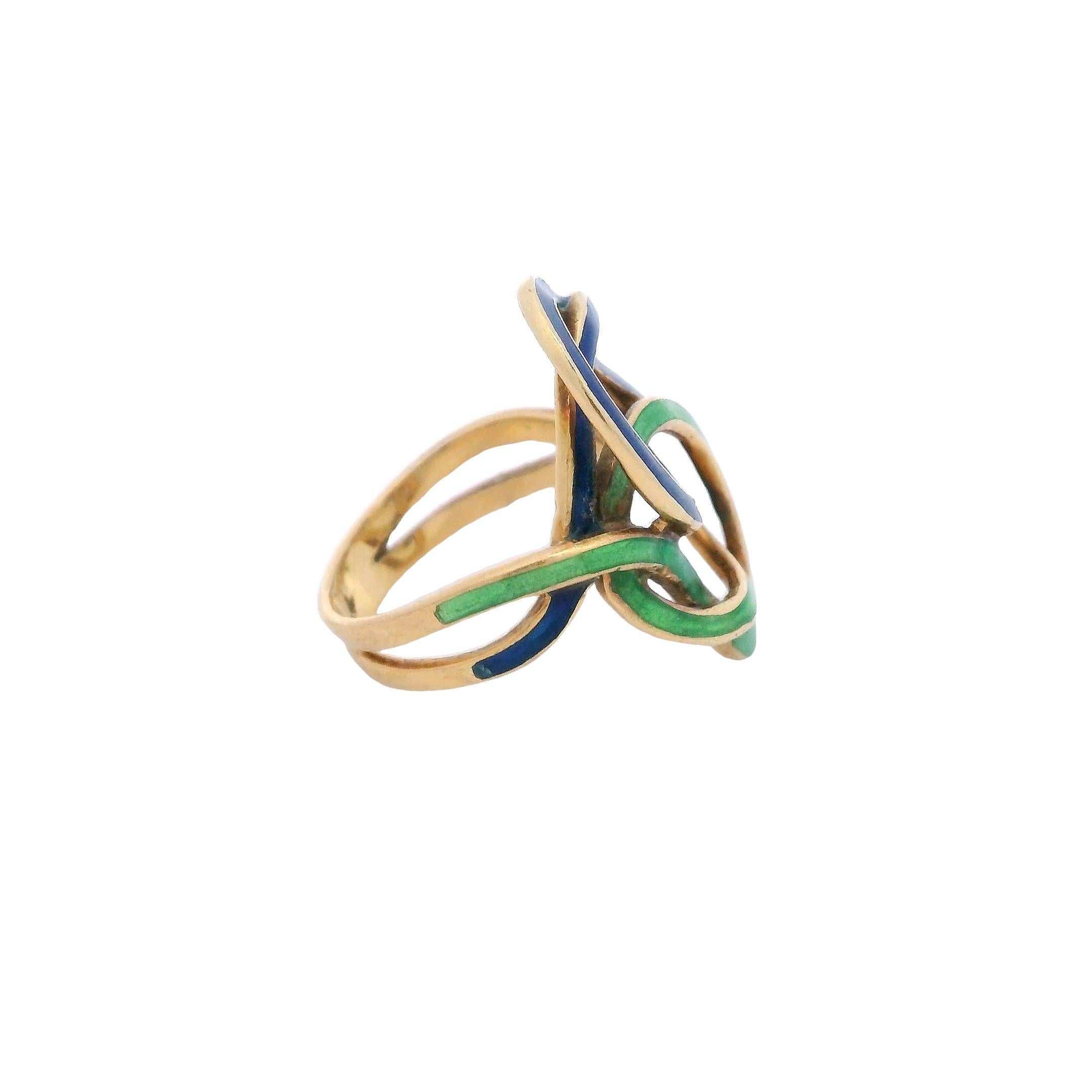 This antique 18 karat yellow gold ring showcases intricate braided metalwork, suggesting skilled hand craftsmanship evident from markings on the back where the metal appears melded. Embellished with blue and green enamel guilloché—a decorative