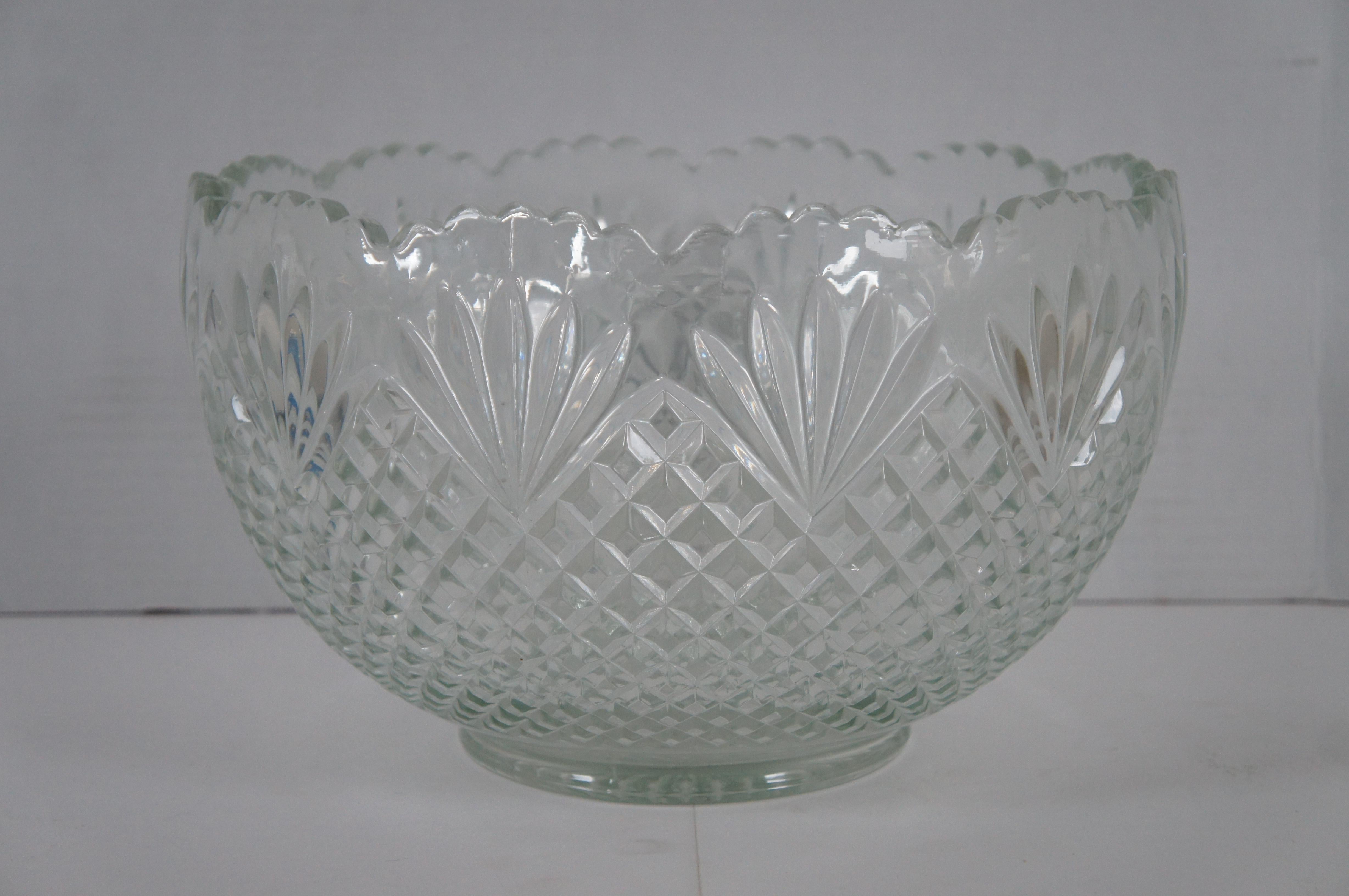 Mid-Century Modern Antique 14 Pc LE Smith Glass Co Pineapple Fan Cut Punch Bowl Tray Cups Set For Sale