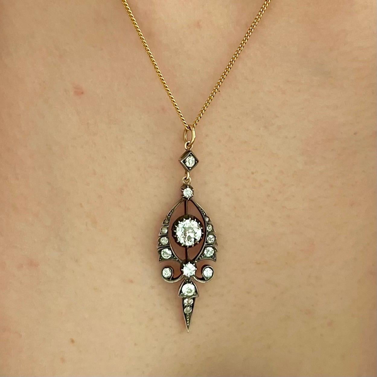 Édouardien Pendentif ancien en diamant de 1,40 carat, vers 1900 en vente