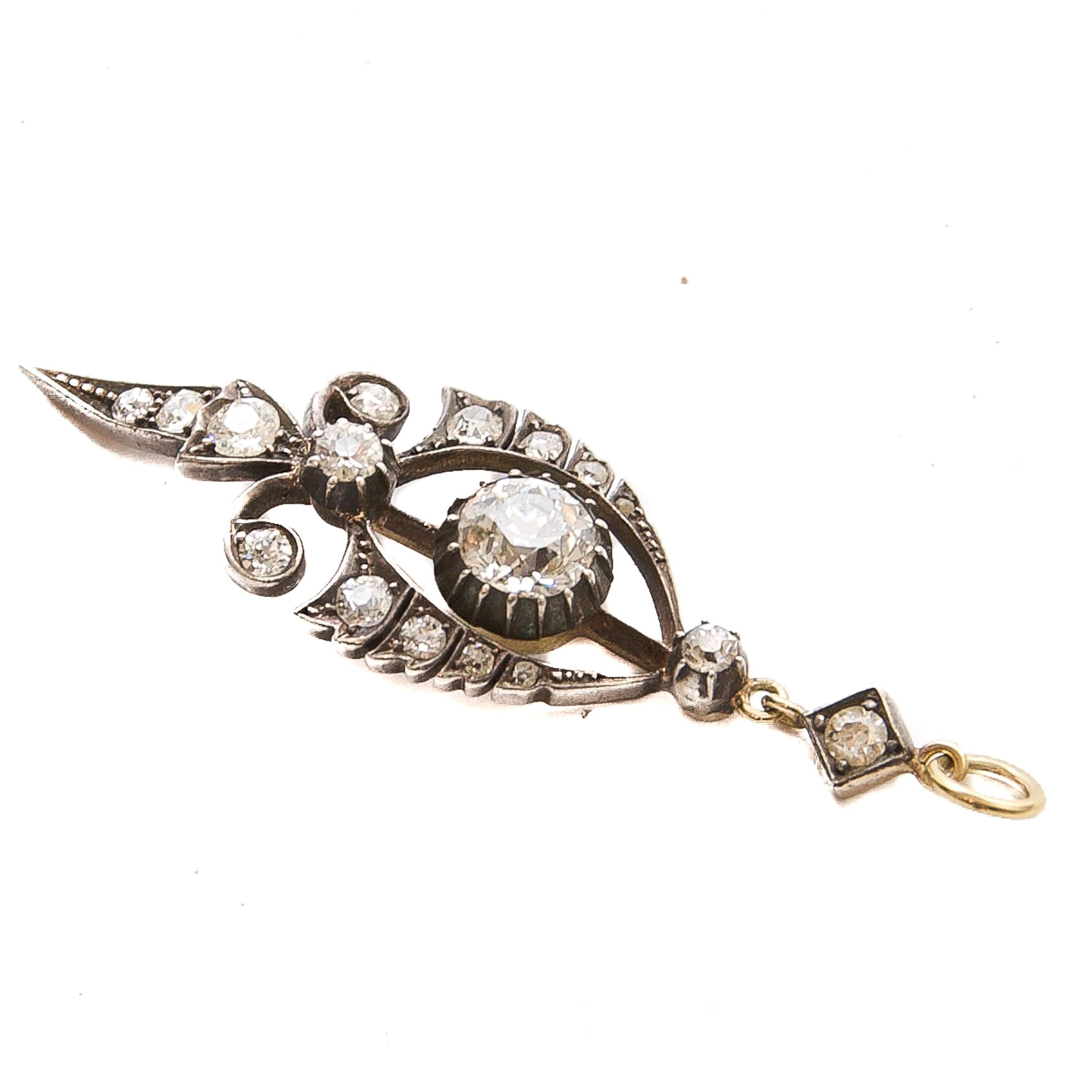Pendentif ancien en diamant de 1,40 carat, vers 1900 en vente 2