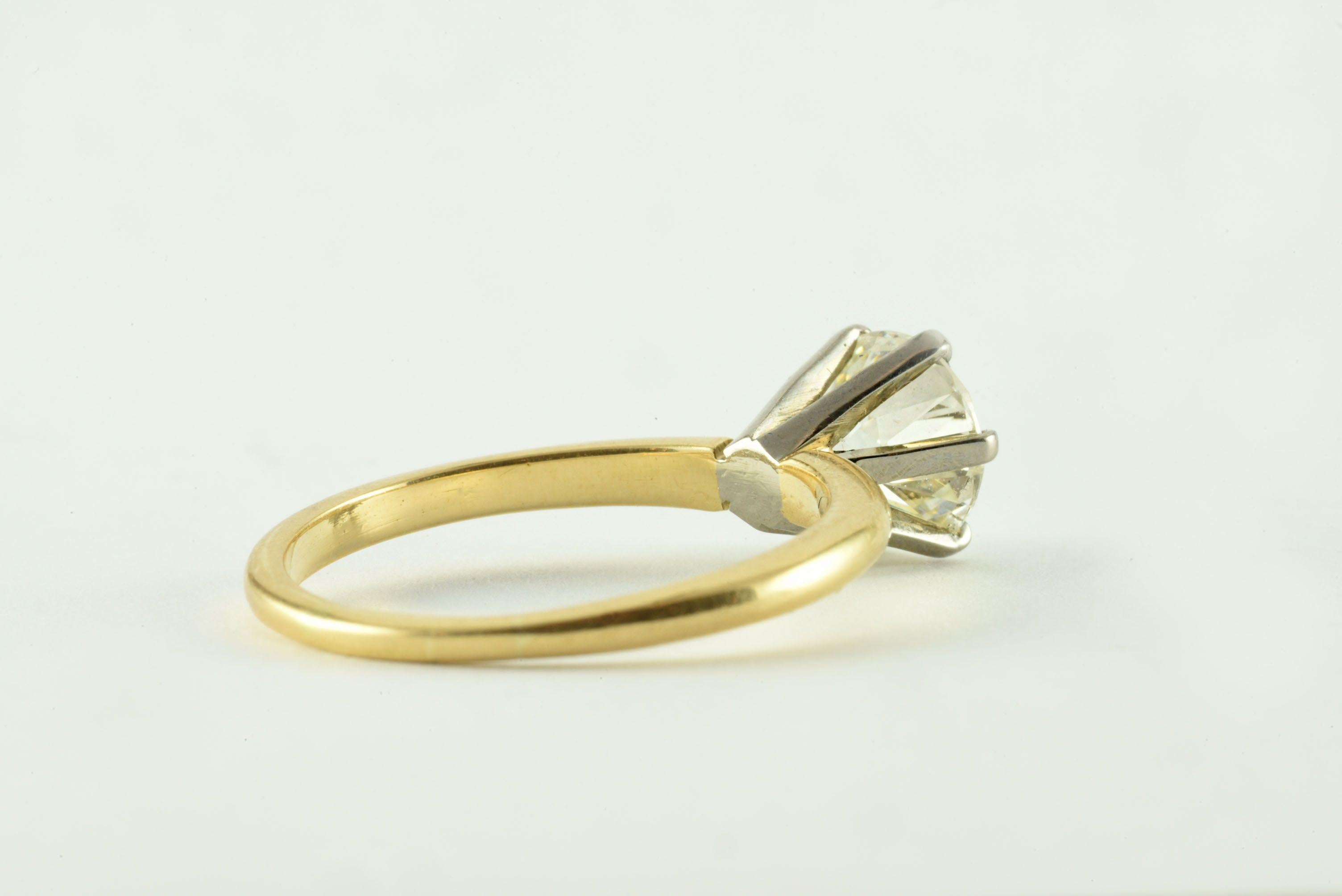 Old European Cut Antique 1.40 Carat Solitaire Diamond Engagement Ring For Sale