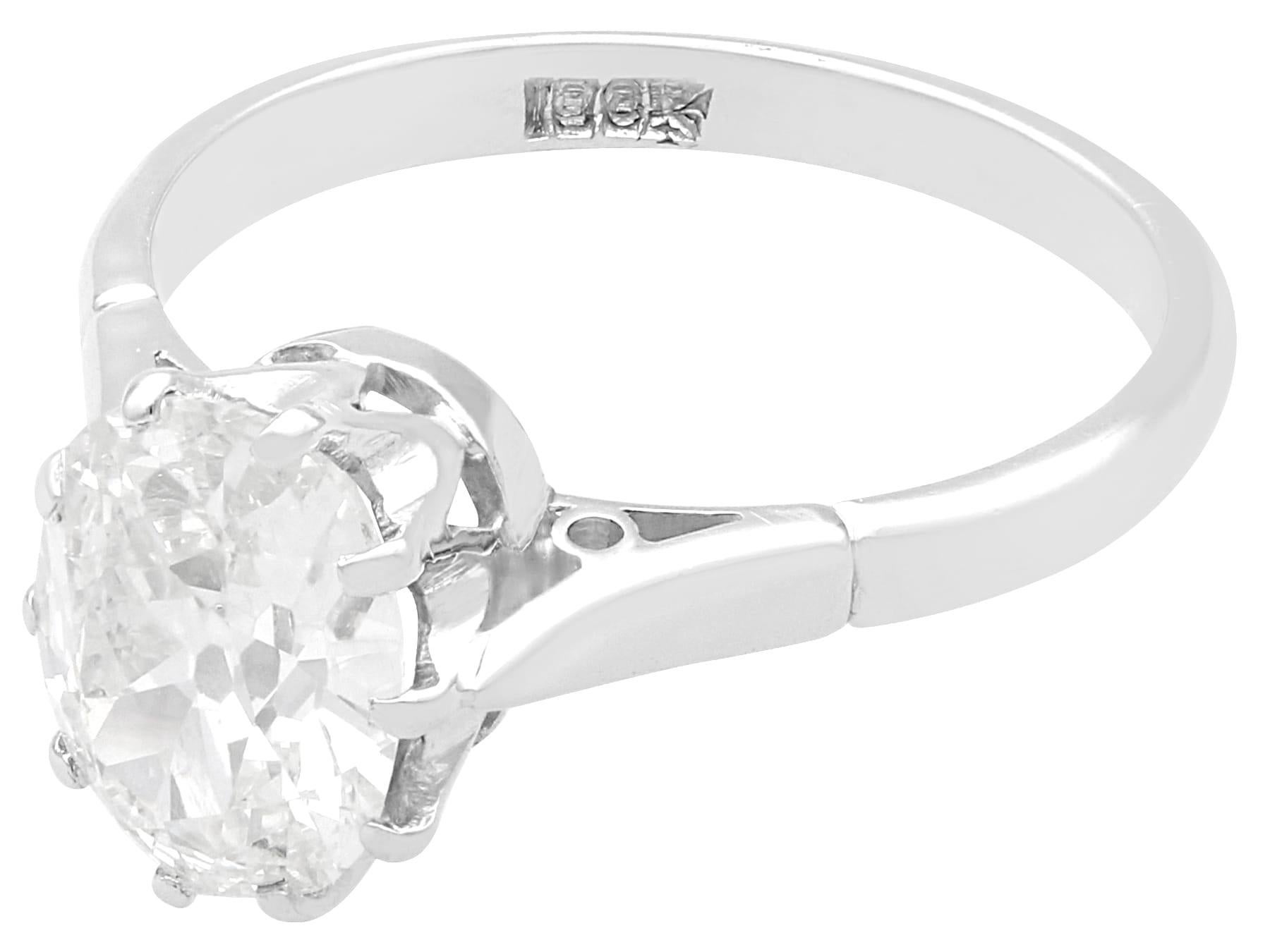 Antique 1.42 Carat Diamond and 18k White Gold Solitaire Ring For Sale 5
