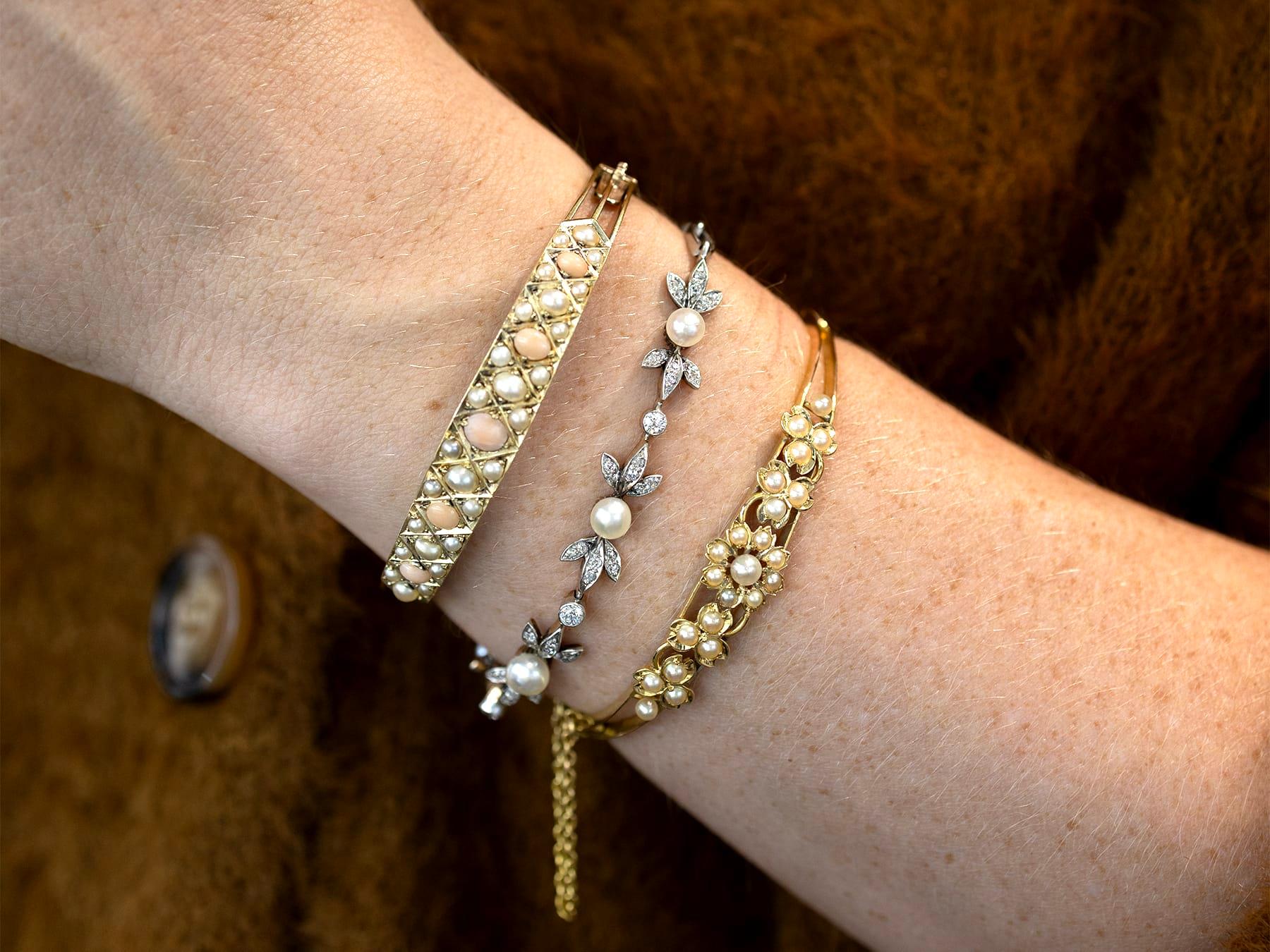 Bracelet ancien en or jaune 14 carats avec diamants de 1,42 carat et perles naturelles, c. 1910 Excellent état - En vente à Jesmond, Newcastle Upon Tyne