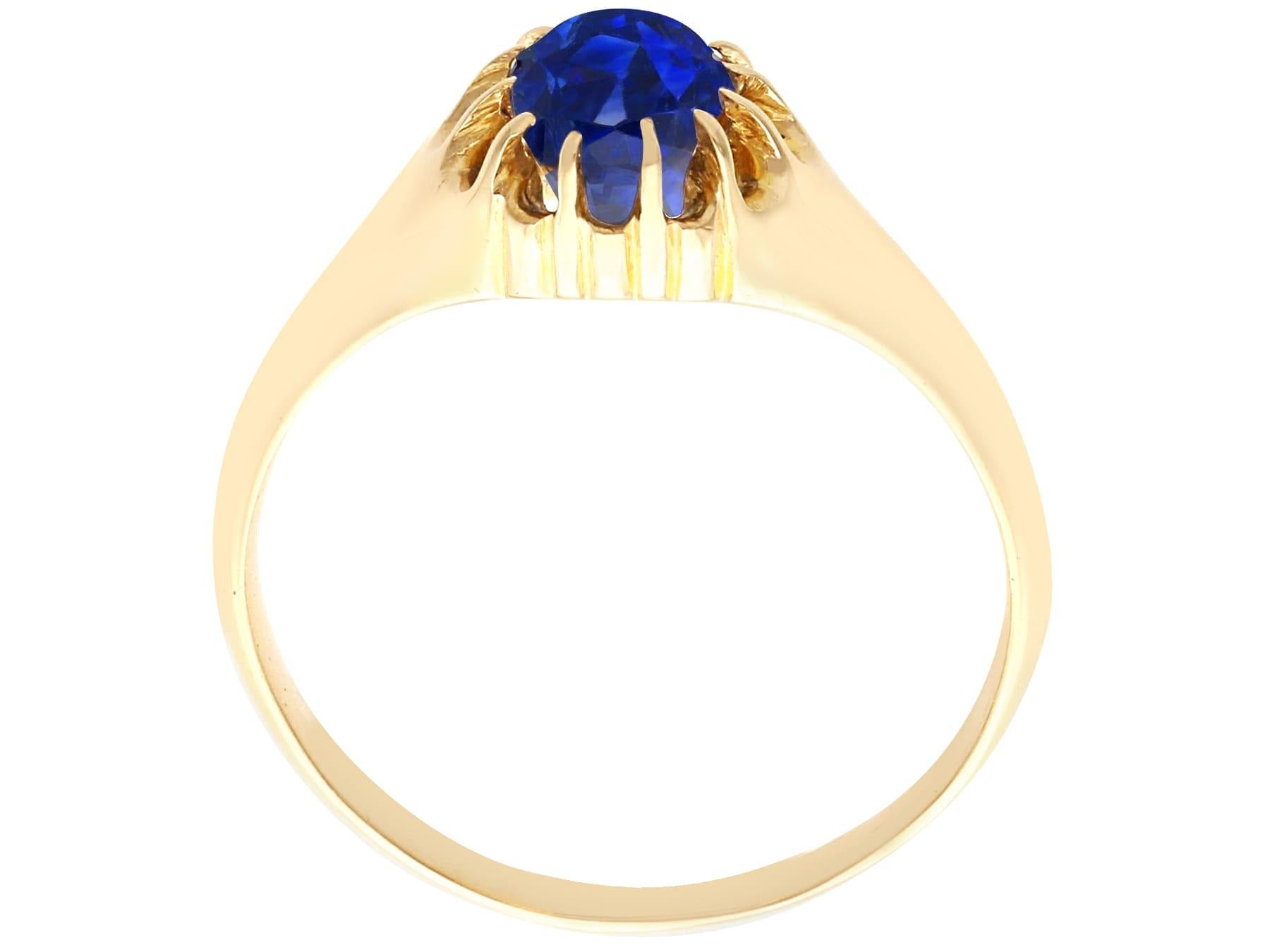Women's or Men's Antique 1.42 Carat Basaltic Sapphire and 14k Yellow Gold Ring, circa 1910 For Sale